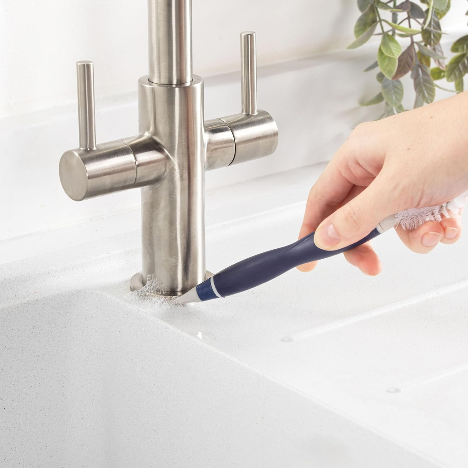 Beldray LA030124FEU7 Deep Clean Double Sided Brush Head - Scrub Brush Head, Oval Flexible Brush Head for Hard to Reach Areas, Rubber Heads for Scratch-Free Deep Cleaning image number 1