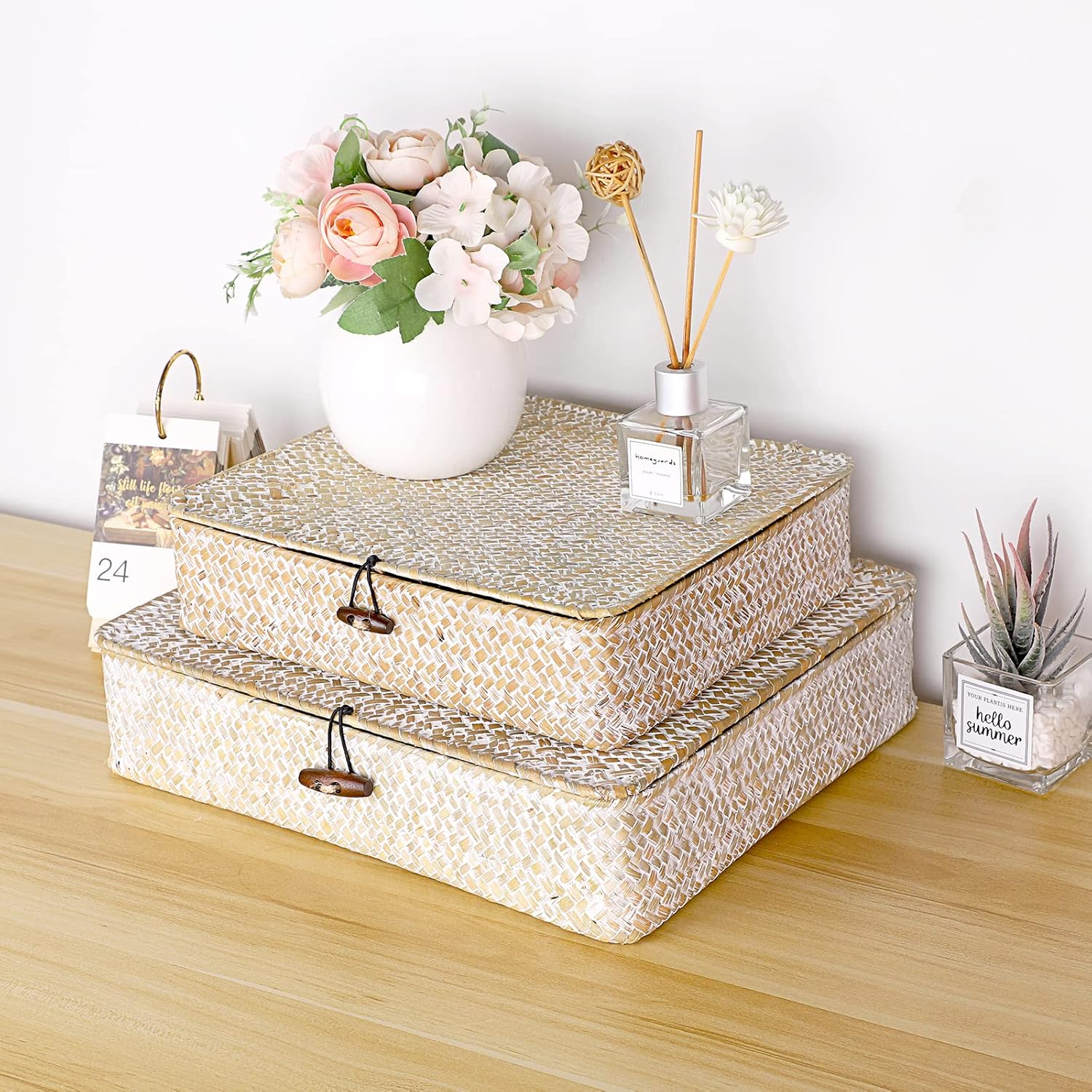 SUMNACON 2 X Rattan Baskets Made of Natural Seagrass with Lid Handmade Storage Box Storage Baskets Organiser Basket for Kitchen Bathroom Bedroom Large + Small (Rectangular, White) - White image number 6