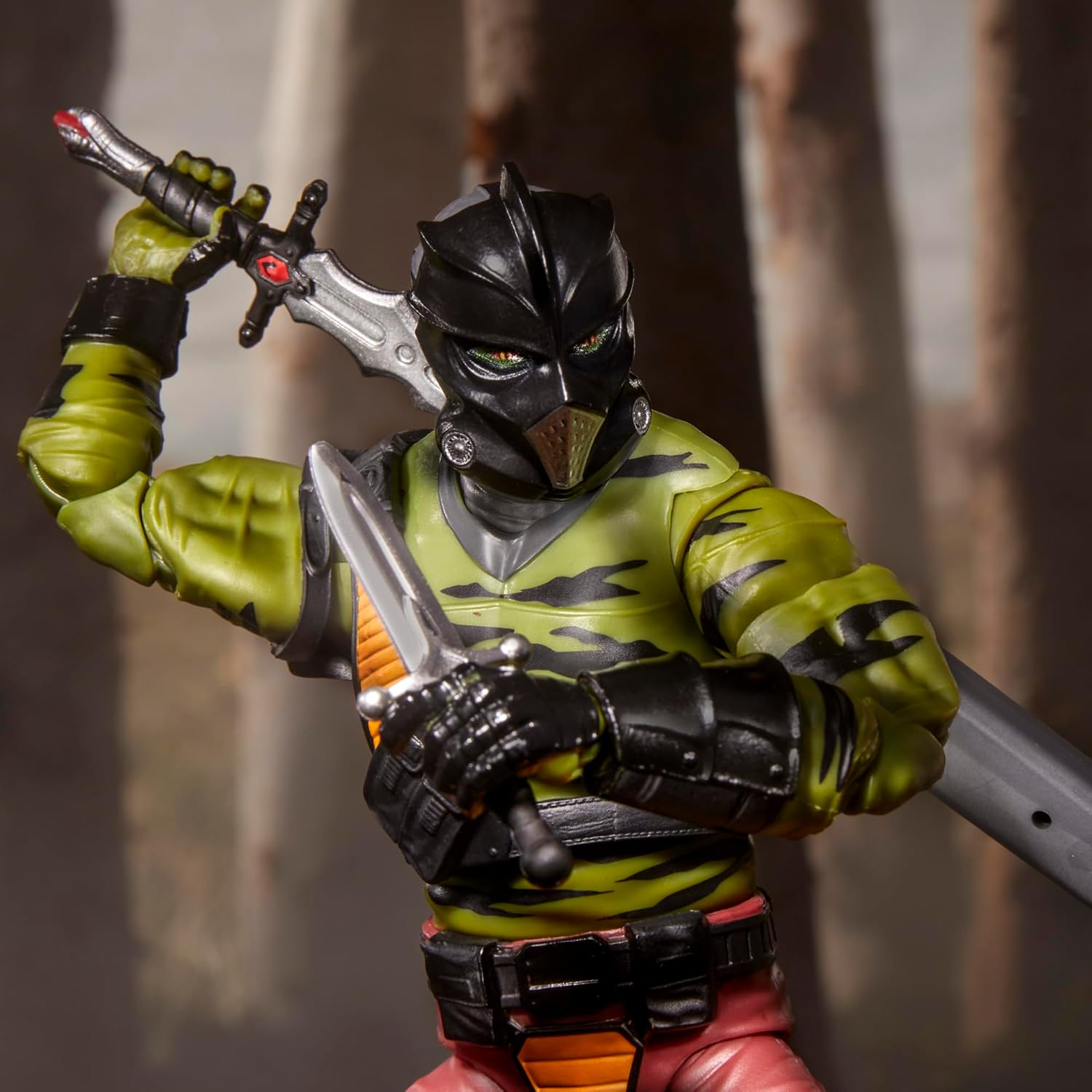 G.I. Joe Classified Series #155, Darklon, Collectible 6 Inch Action Figure with 6 Accessories image number 4