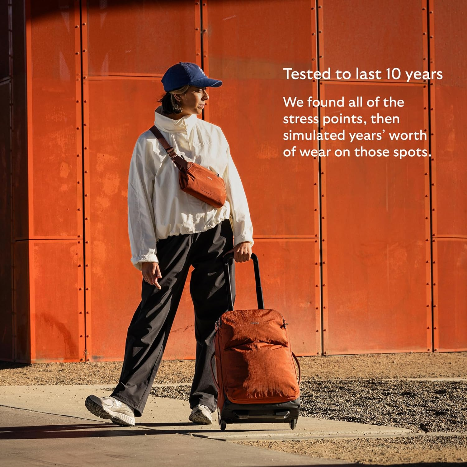 Bellroy Lite Carry-On (38L Lightweight Luggage, with Built-In Packing Cubes and a Compressible Shell) - Black image number 2