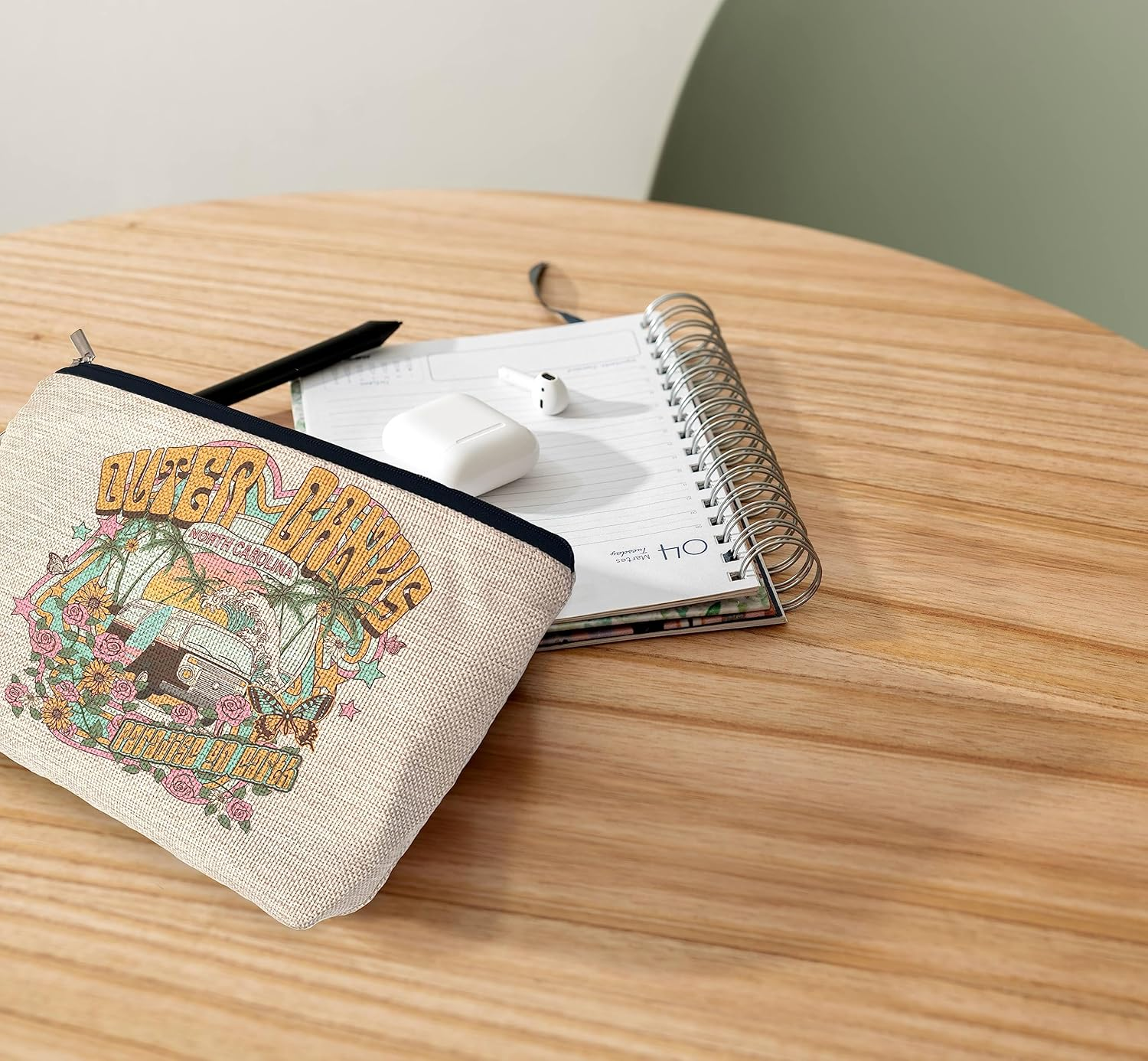 Ayxvt Outer Banks Paradise on Earth Decor Cosmetic Bag,Retro Summer Bus Sand Beach Clipart Decorative Women'S Makeup Bag Zipper Pouch Travel Toiletry,Gifts for Summer Lovers Women Girls image number 3