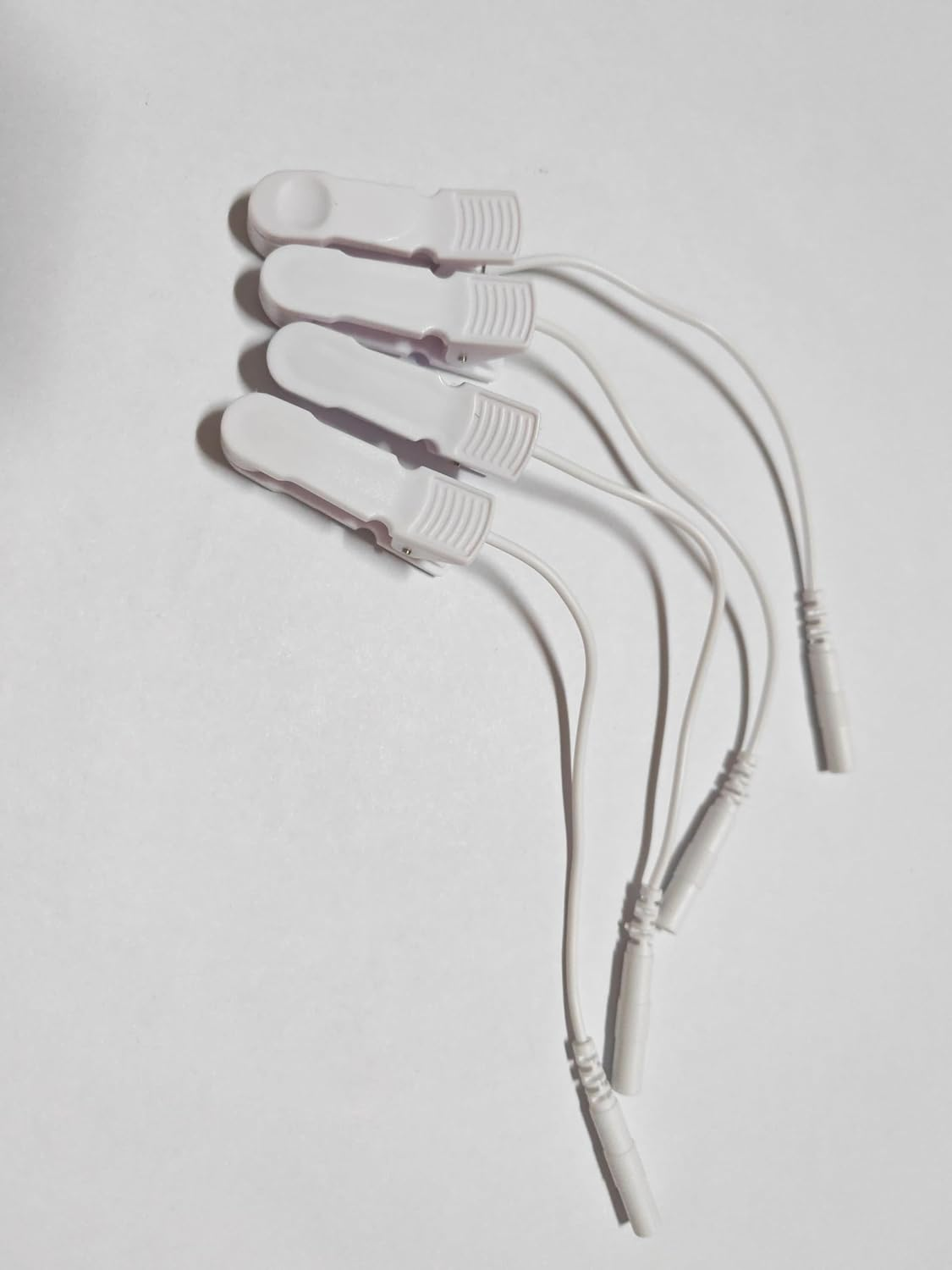 4 Pcs Ear Clip for TENS Unit Machine EMS Device 2Mm Pin Connector image number 1