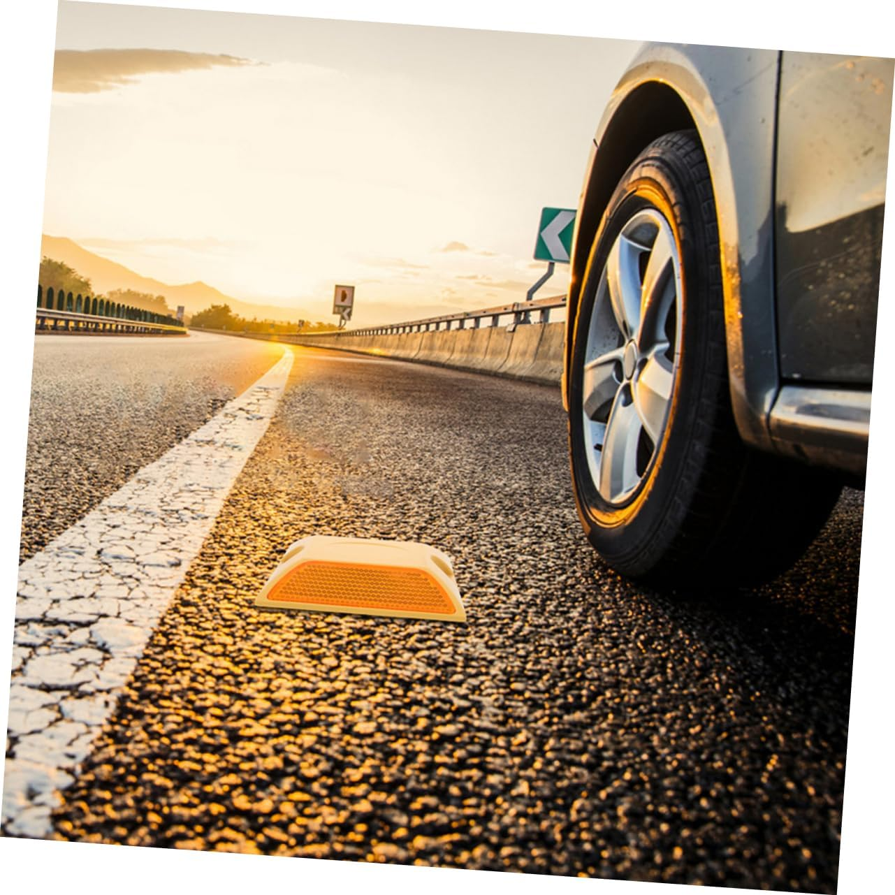 4Pcs Reflective Road Studs for Driveway Double-Sided Adhesive Pavement Markers Raised Design image number 2