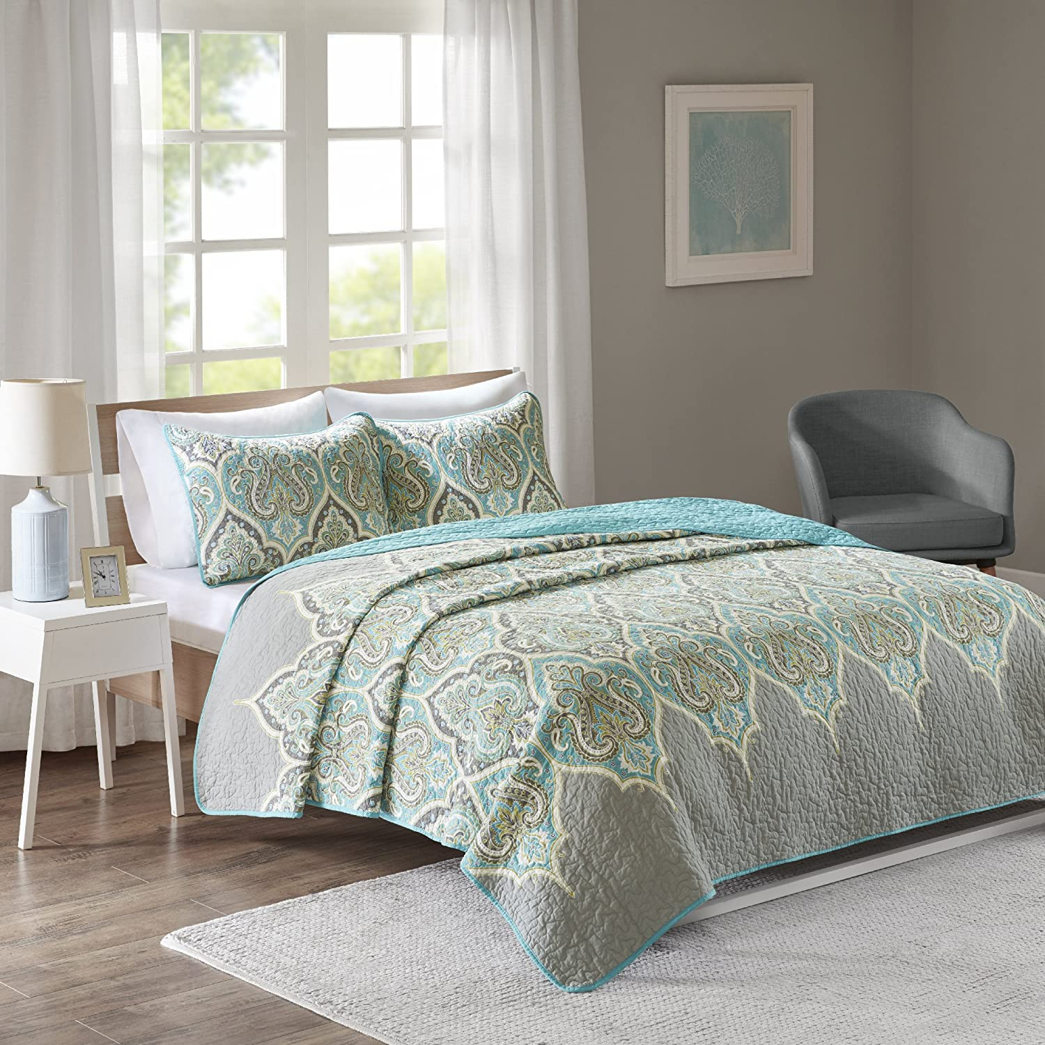 Comfort Spaces Quilt Set-Trendy Paisley Summer Cover, Cozy Coverlet Lightweight All Season Bedding Layer for Winter, Matching Shams, King/Cal King, Mona Paisley Teal image number 3