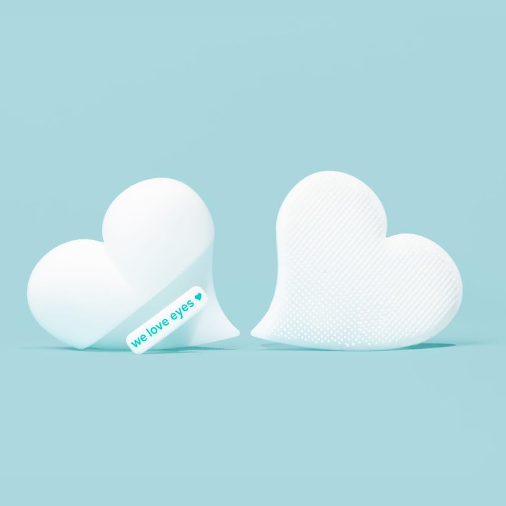 We Love Eyes - Eyelid Scrub Mitt - 100% BPA Free Silicone Eyelid Cleansing Mitt, Exfoliate, Perfect for Milia image number 4