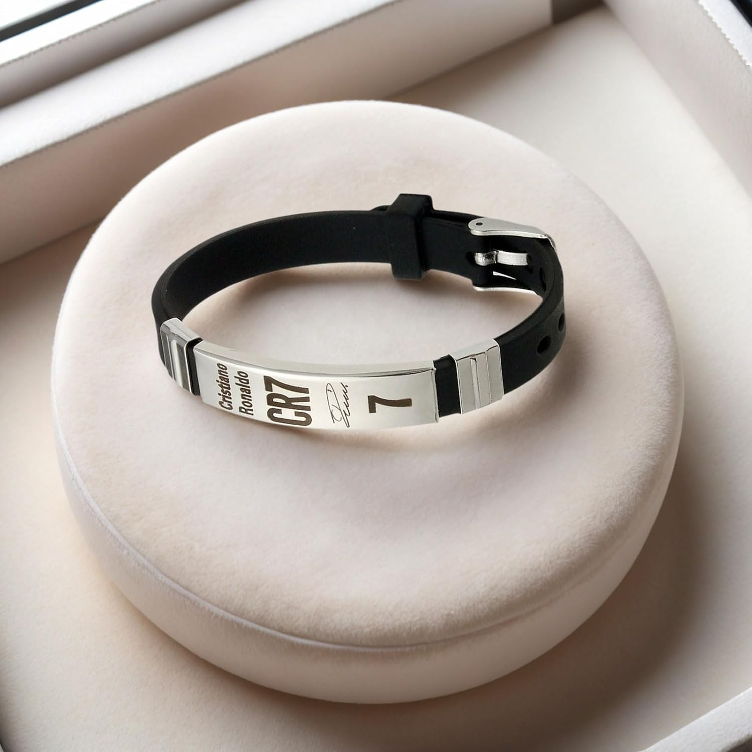 2Pcs Charm Bracelets, World Cup Cristiano Ronaldo No. 7 Football Stainless Steel Pendant Bracelet, Football Bracelet Pendant Necklace Set, Adjustable Souvenir for Male Fans image number 3