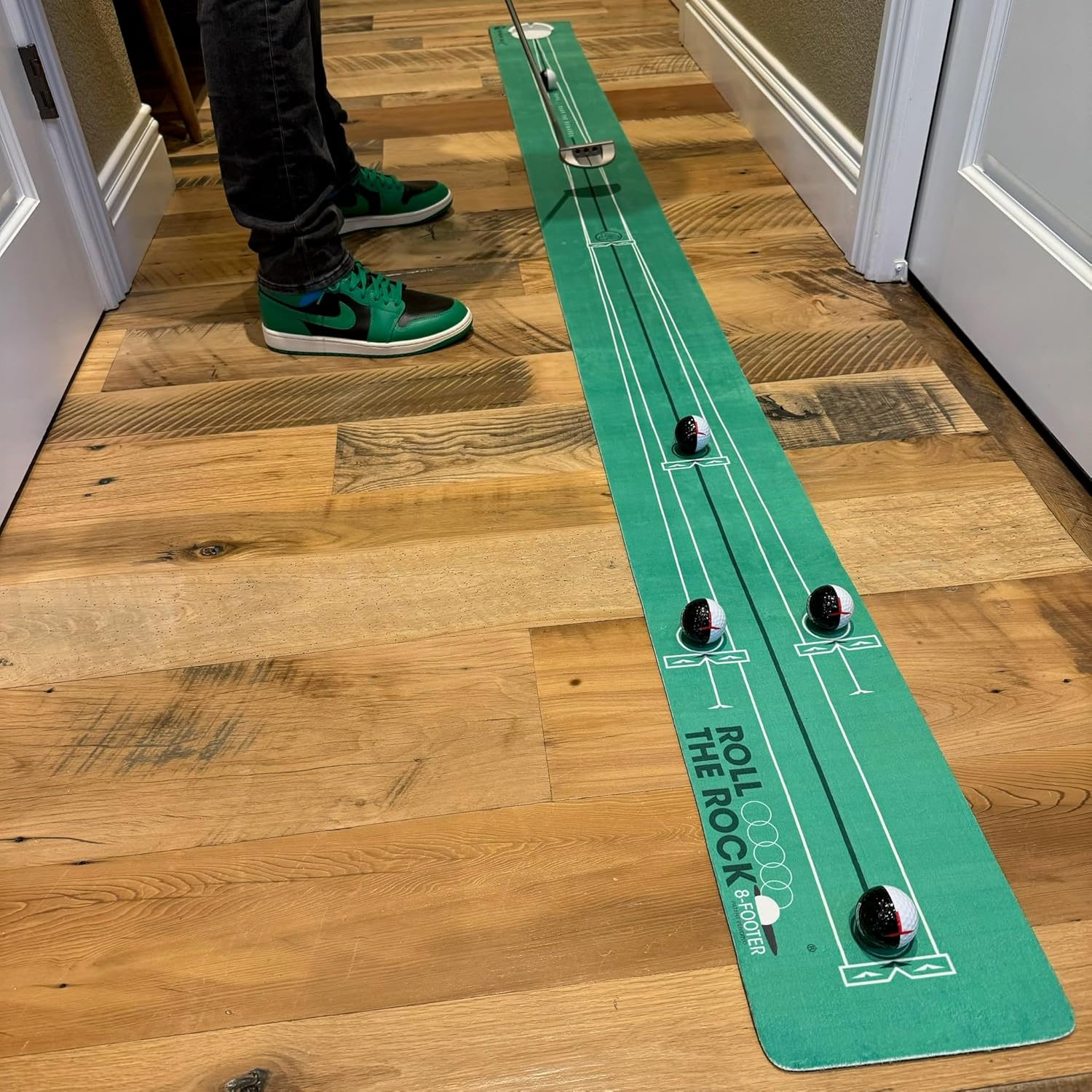 Eyeline Golf Roll the Rock Putting Mat - Have Fun Perfecting Stroke, Alignment, Speed Control, Visualization, Consistency - Indoor - Compact image number 2