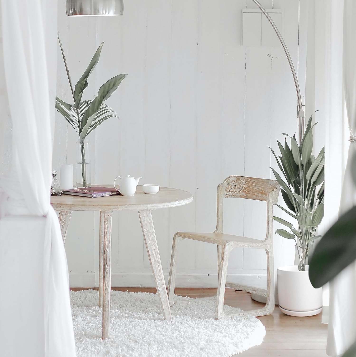 Matt White Pot with Saucer- 25Cm image number 3