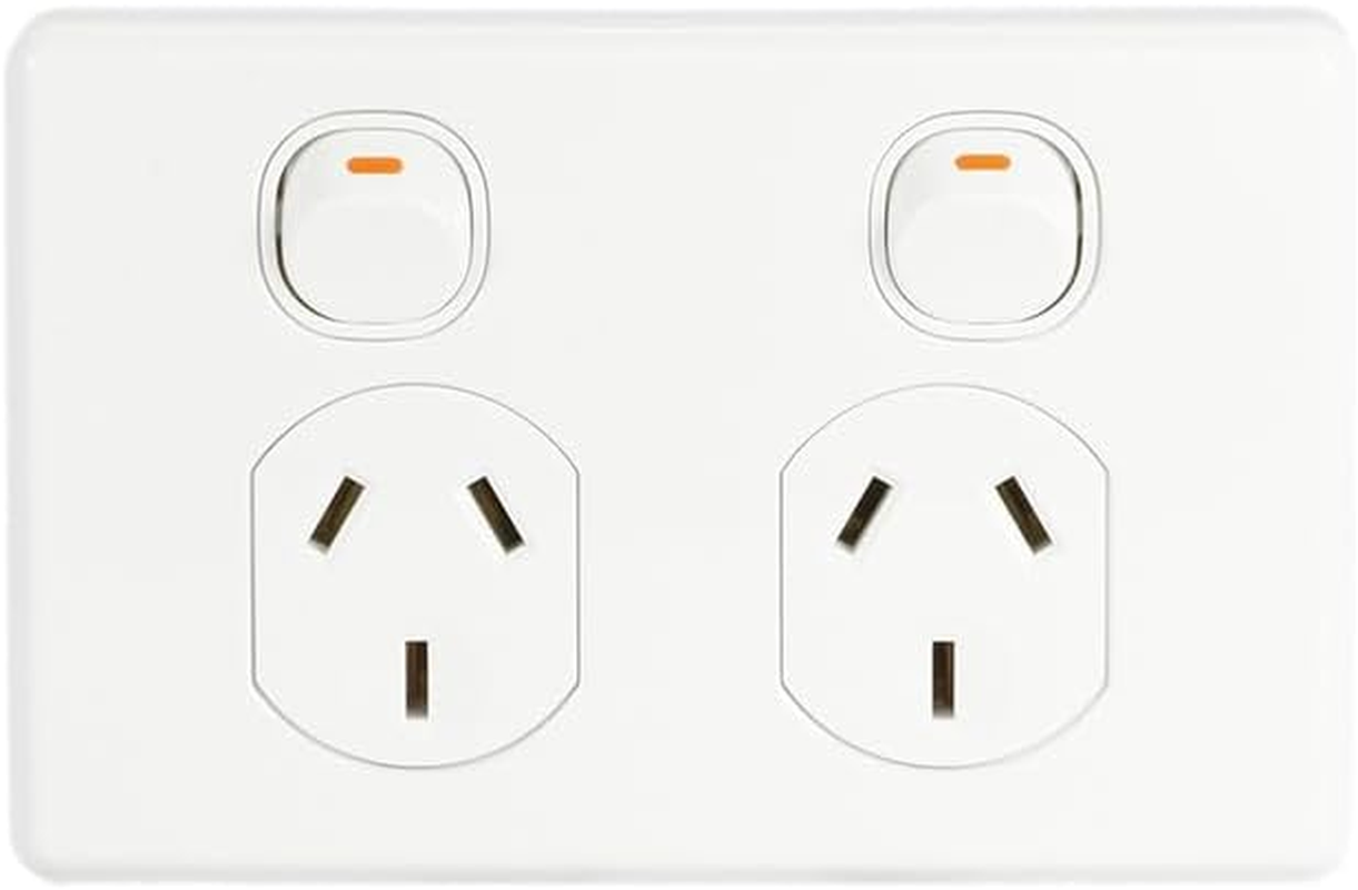 10 Pack Cllpsal C2025-WE Cllpsal Classic C2025-WE - 10 AMP Double Power Point - White image number 3