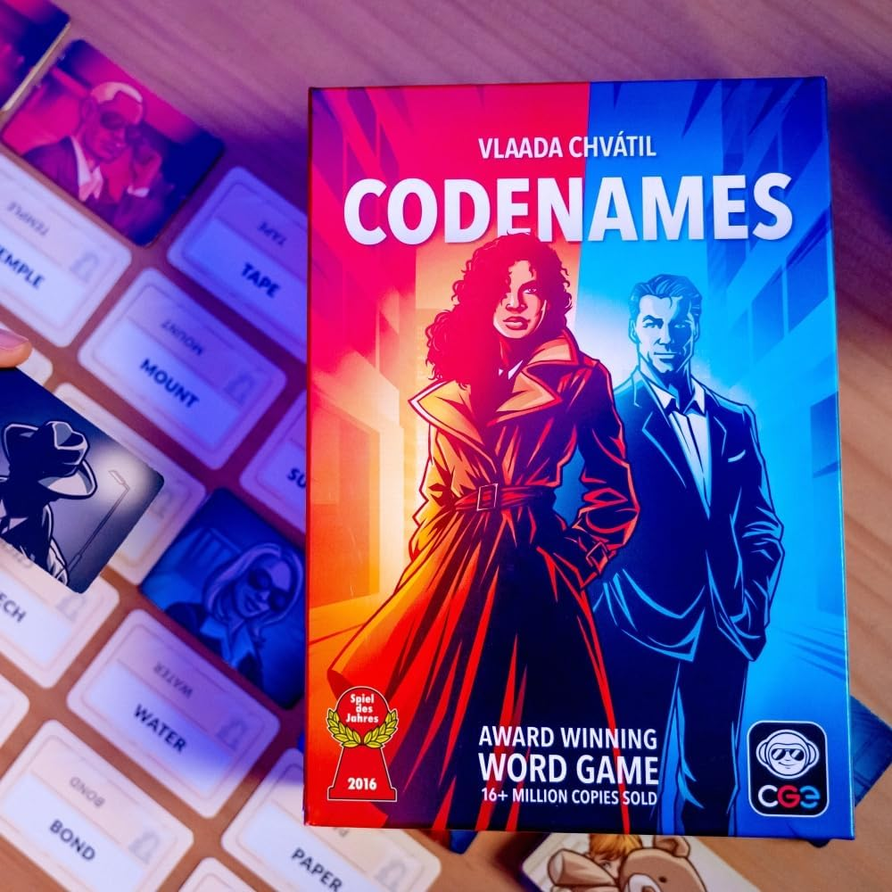 Czech Games | Codenames | the Ultimate Word and Clue Game, Now Refreshed | 2-8 Players, Ages 14+ image number 5