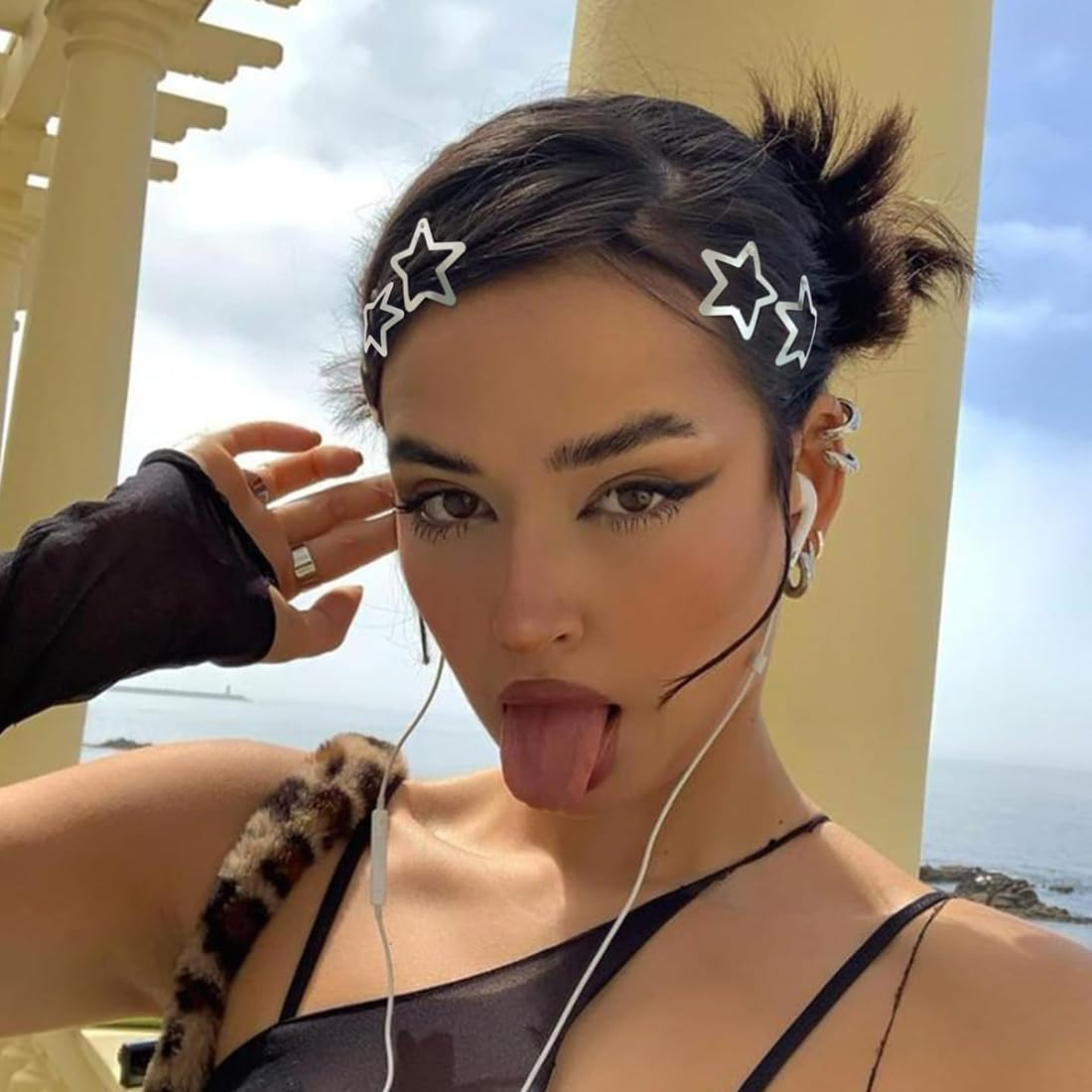 GHPKOTW 20 Pieces Metal Star Hair Clips with Snap Closure Silver Cute Small Hair Clips Hollowed Star Hairpin Kids Women