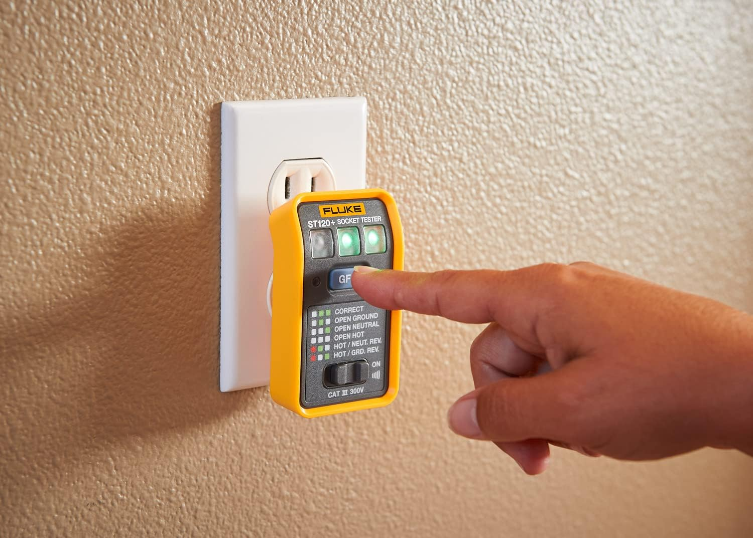 Fluke ST120+ GFCI Socket Tester with Audible Beeper image number 3