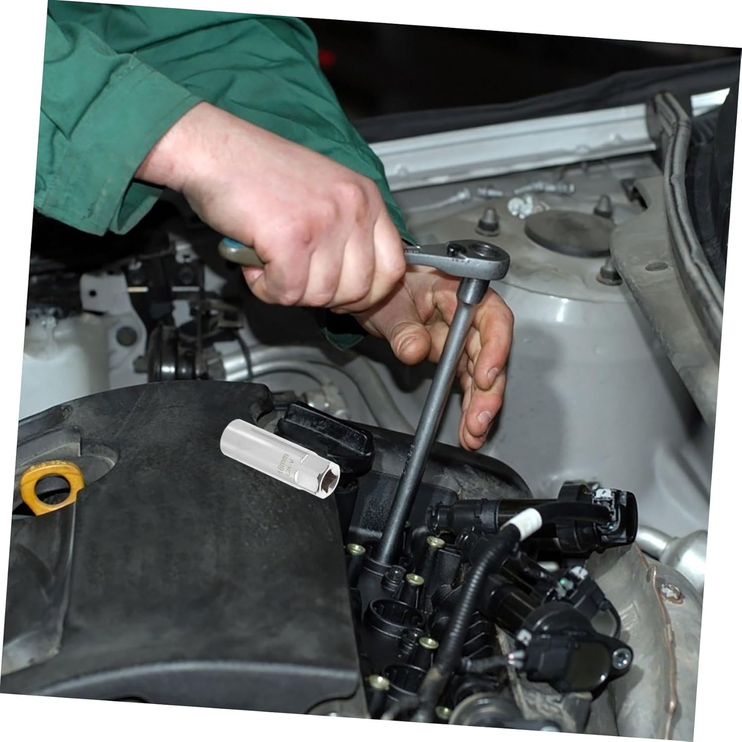 PLAFOPE Spark Plug Removal Kit 3/8 Inch Socket Wrench Set with 14Mm 16Mm Magnetic Sockets Universal Automotive Repair Tool for Car Engine Maintenance image number 5