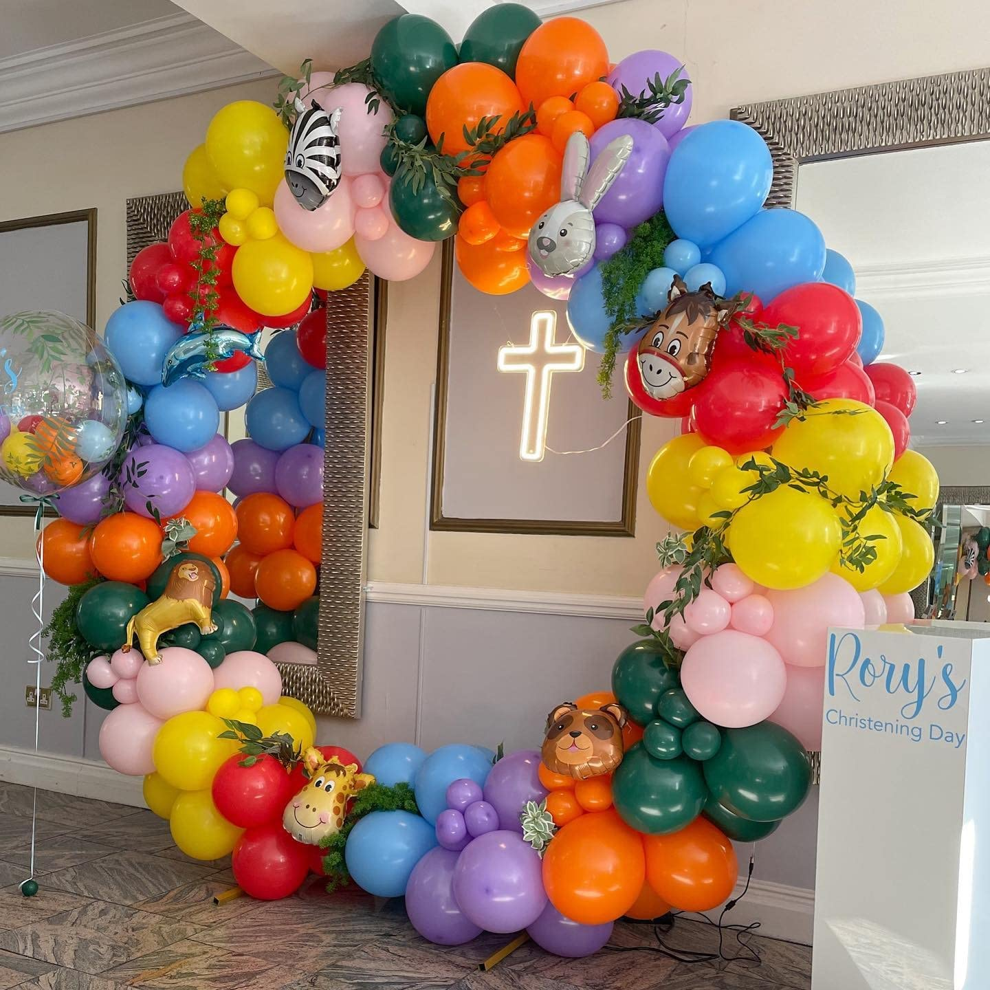 Cross Neon Sign, Jesus Cross Led Neon Light for Wall Decor Home Bedroom USB Powered Light-Upside down Cross Lights for Easter Christmas Wedding Decor