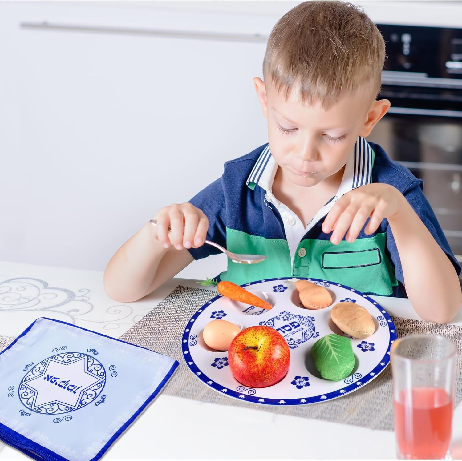 Foldtier 4 Pcs Passover Seder Plate Set Includes round 12 Inch Renaissance Seder Plate, 8 Inch Square Matzo Tray, 3 Pocket Silk Matzo Cover, Zipper Afikoman Bag for Pesach Decoration Dinnerware image number 1