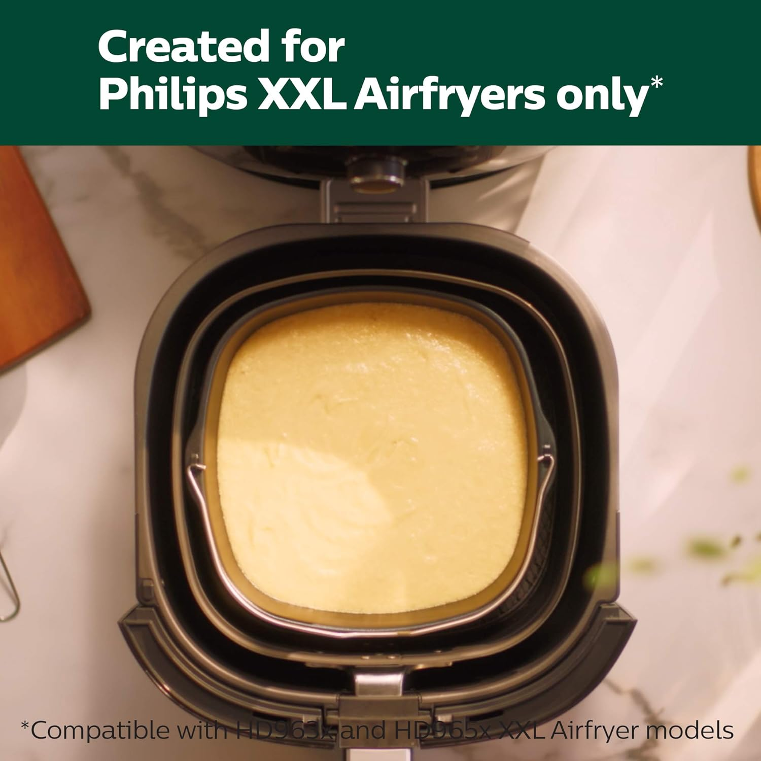 Philips Kitchen Appliances Master Accessory Kit with Baking Pan and Silicone Muffin Cups, XXL Models, Black image number 6