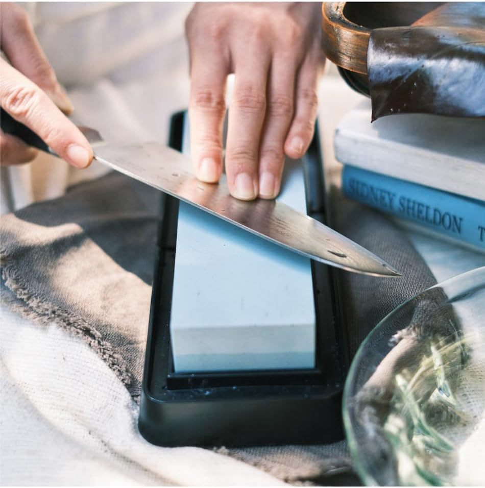 KAI AP-0305 Knife Sharpener Combination Wet Grit 400/1000 image number 2