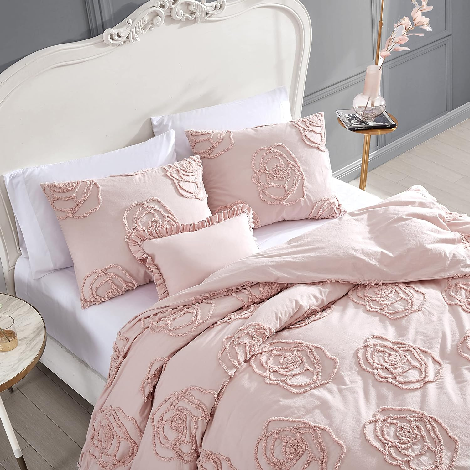 Betsey Johnson - Twin Duvet Cover Set, Reversible Cotton Bedding with Matching Sham & Bonus Throw Pillow, Ideal for All Seasons (Rambling Roses Pink, Twin) image number 1