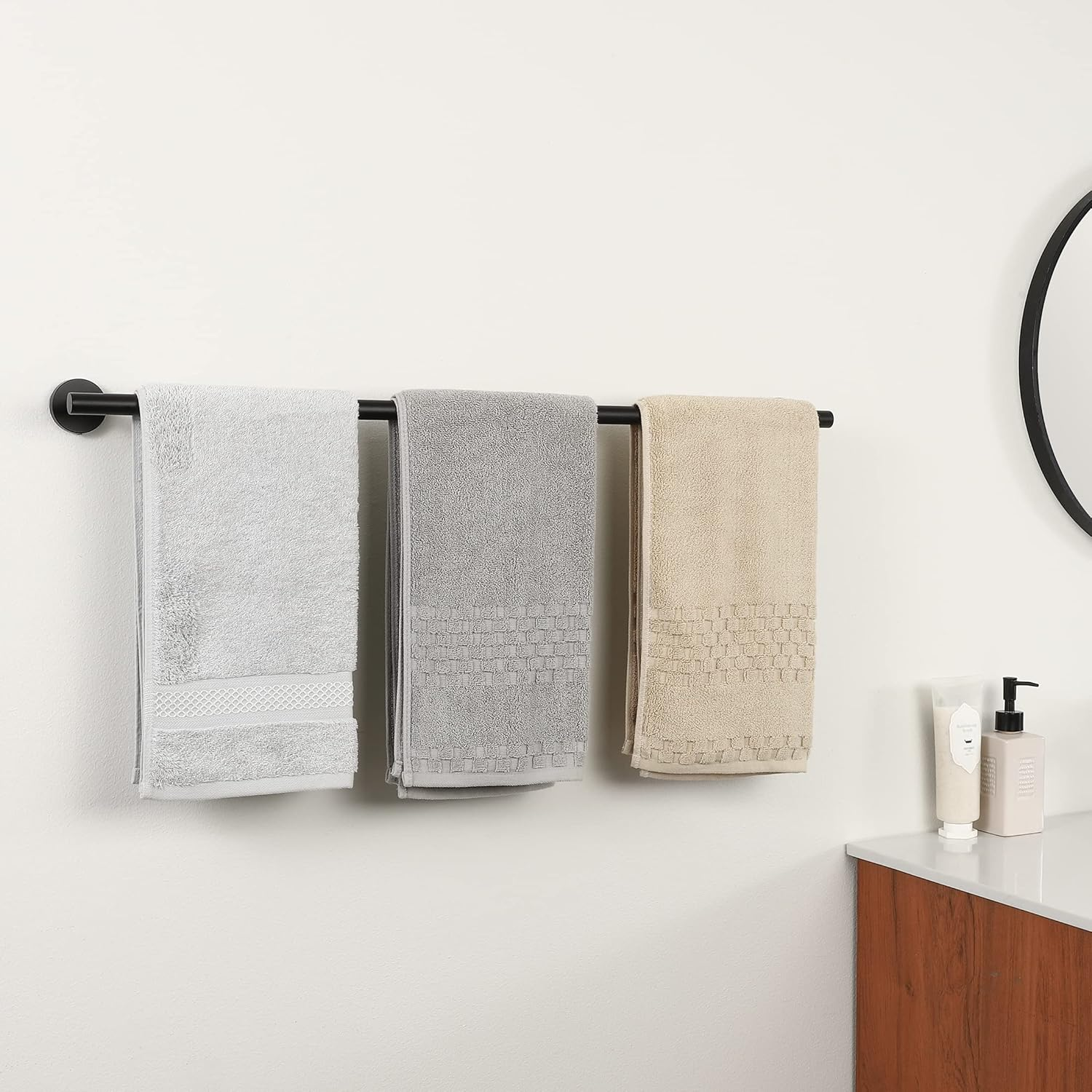 Adjustable Towel Rail Black with Drilling Adjustable from 30 Cm to 57 Cm, 304 Stainless Steel Towel Rail with Drilling for Bedroom, Bathroom and Living Room