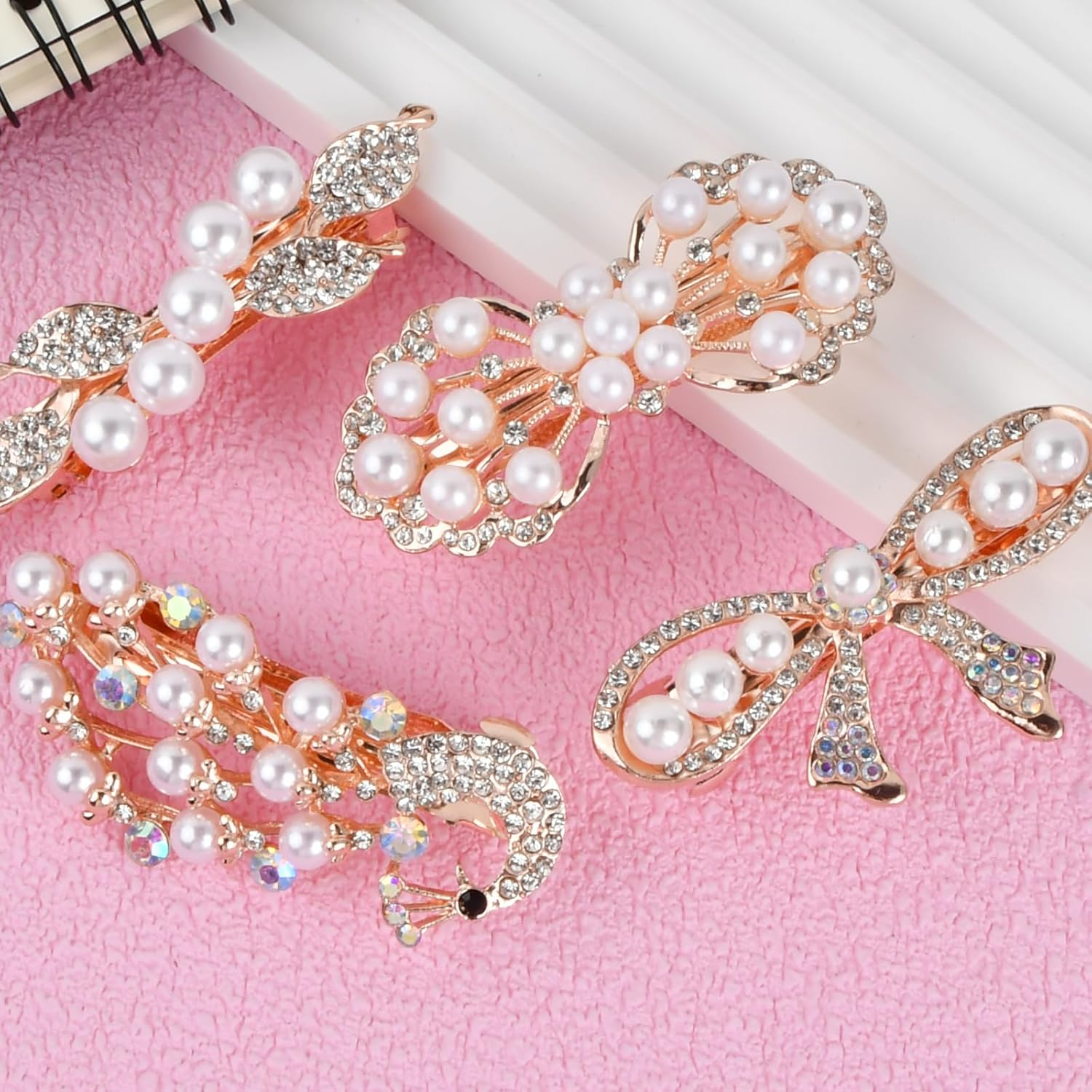 Pack of 4 Pearl Hair Clips for Women and Girls, Elegant Rhinestone Hair Clips with Flower Design, Bridal Hair Accessories for Wedding, Party, Everyday Life, Vintage Hair Accessories