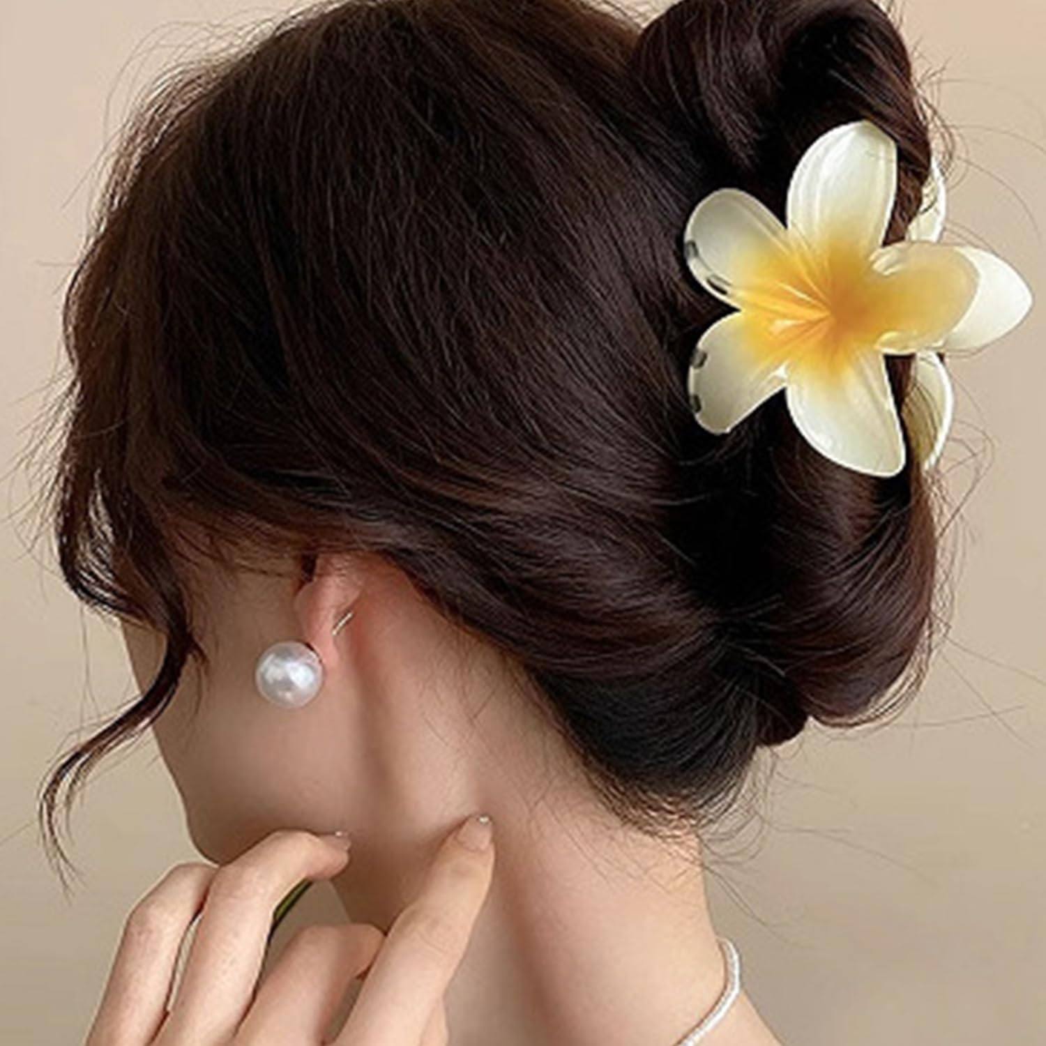 8 Pieces Frangipani Holding Clips Flower Shaped Hairpins Travel Holiday Accessories Holiday Memorial Gifts image number 1