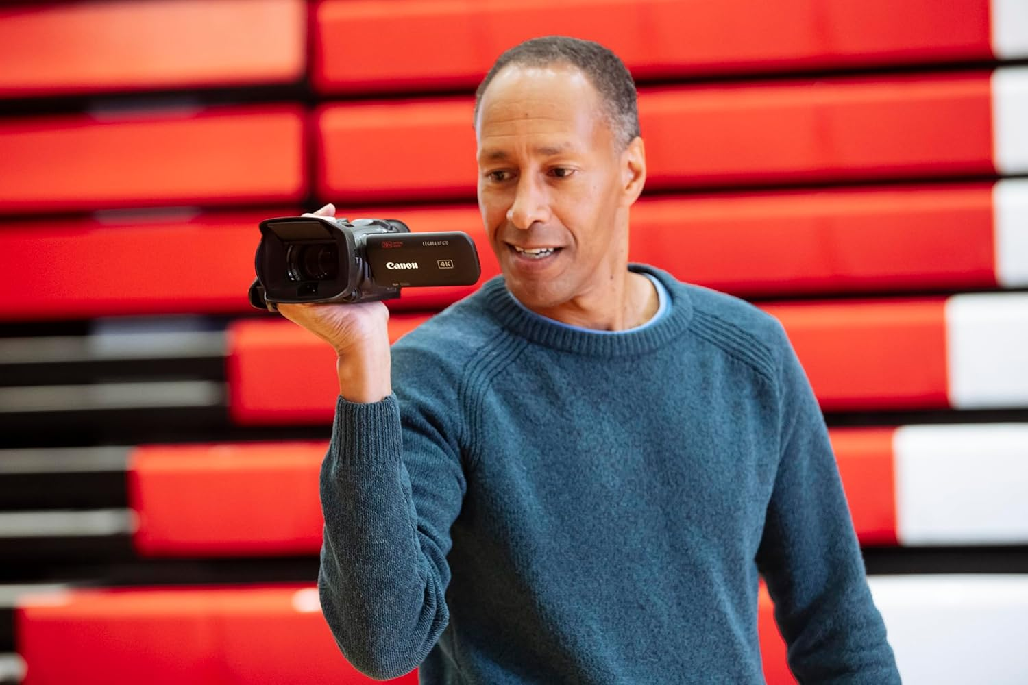 Canon HFG70 CMOS 4K Camcorder - AU Version image number 1