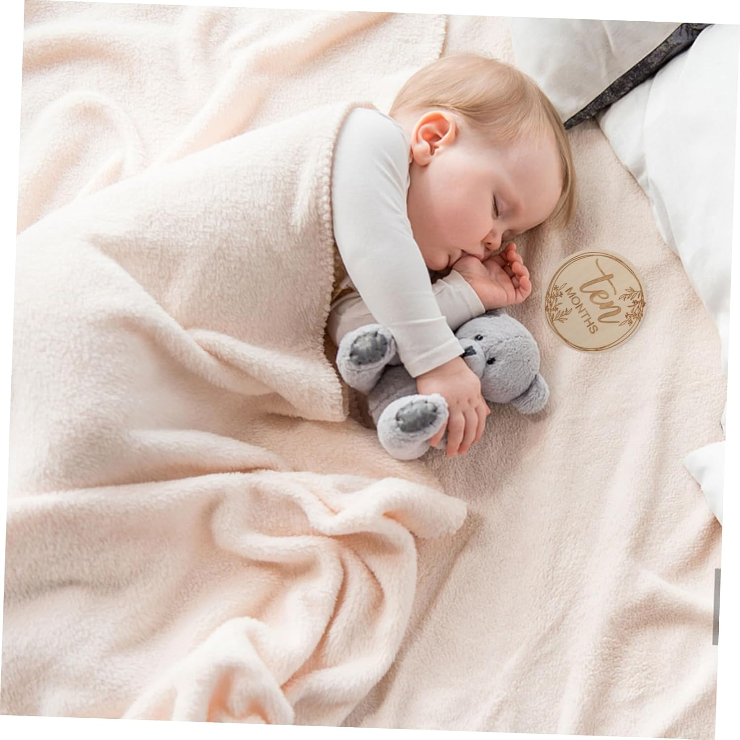 1Set Wooden Monthly Milestone Cards for Newborns Keepsake Photography Props Mothers Lightweight and Reusable Growth Cards for Boys image number 3