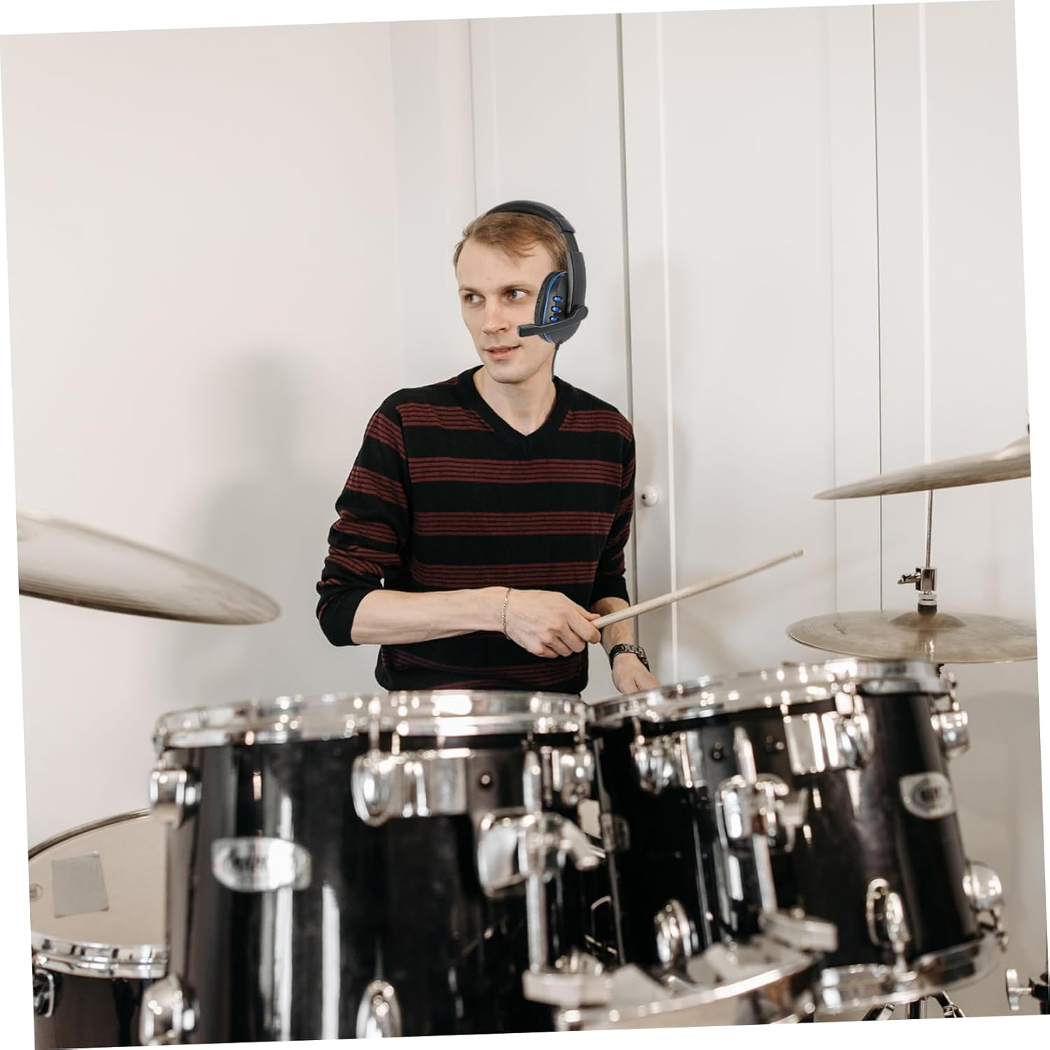 Vaguelly Noise Reduction Gaming Headset with Mic Comfortable over Ear Headphones Compatible with Pro Headband Noise Cancelling for Gamers Blue image number 2