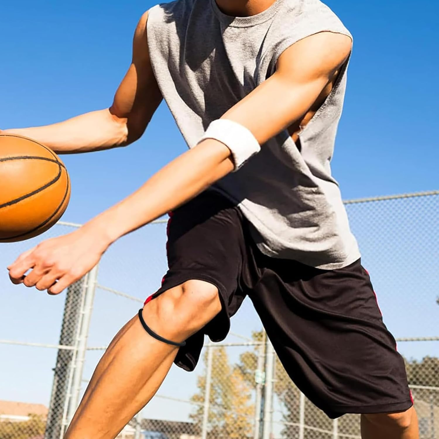 Patella Knee Strap Knee Brace Patella Band 4 Pack, Athletics Elasticity Fixed Protection Patella Ring 2 Pair High Compression Elastic Rubber Patella Knee Strap Bone Knee Rope Ring (4 Pack)