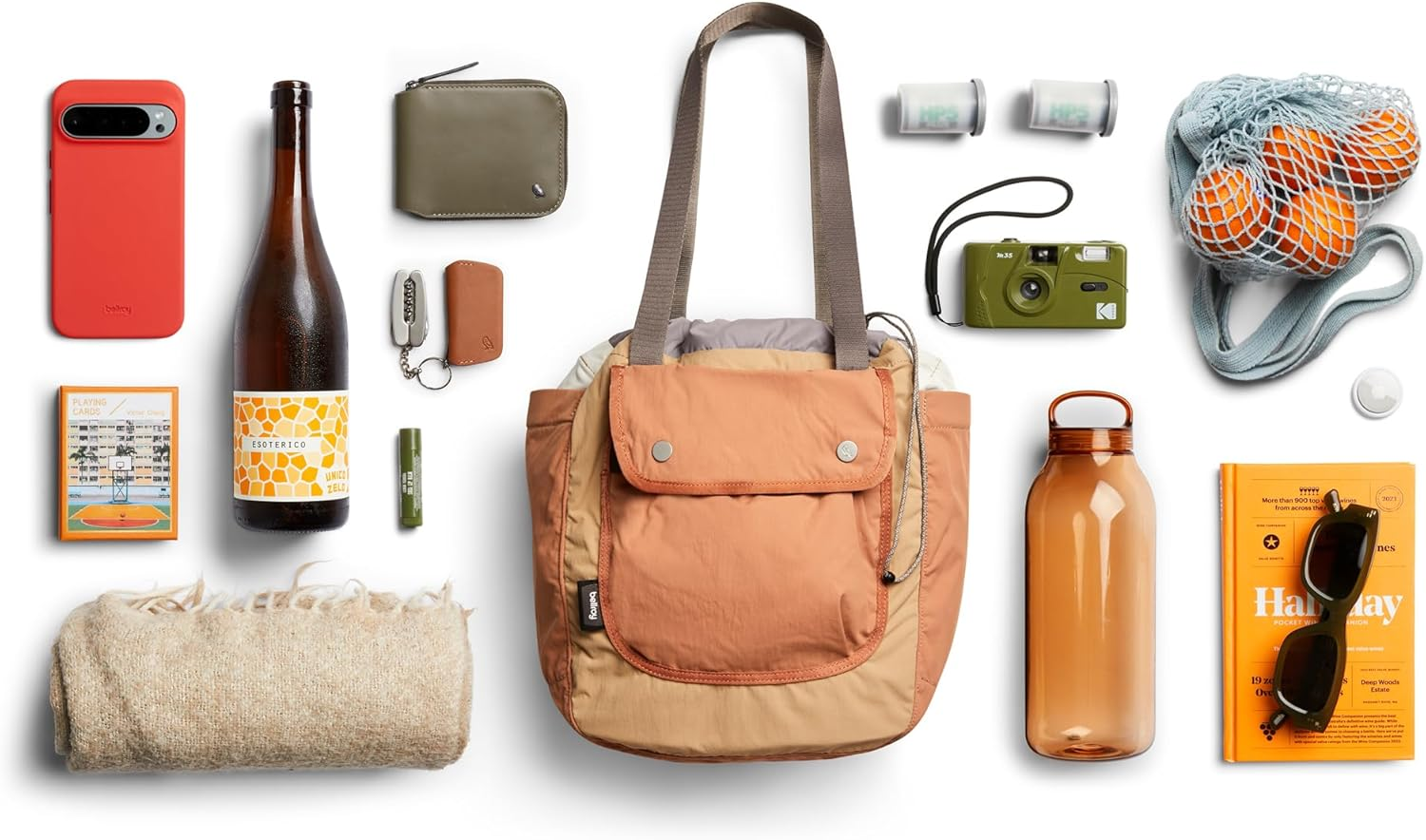 Bellroy Cinch Tote (16 Liter Lightweight Tote Bag with External Organization, Pop Pockets, a Luggage Pass-Through, and Effortless Draw-Cord Closure) - Denimblue image number 2