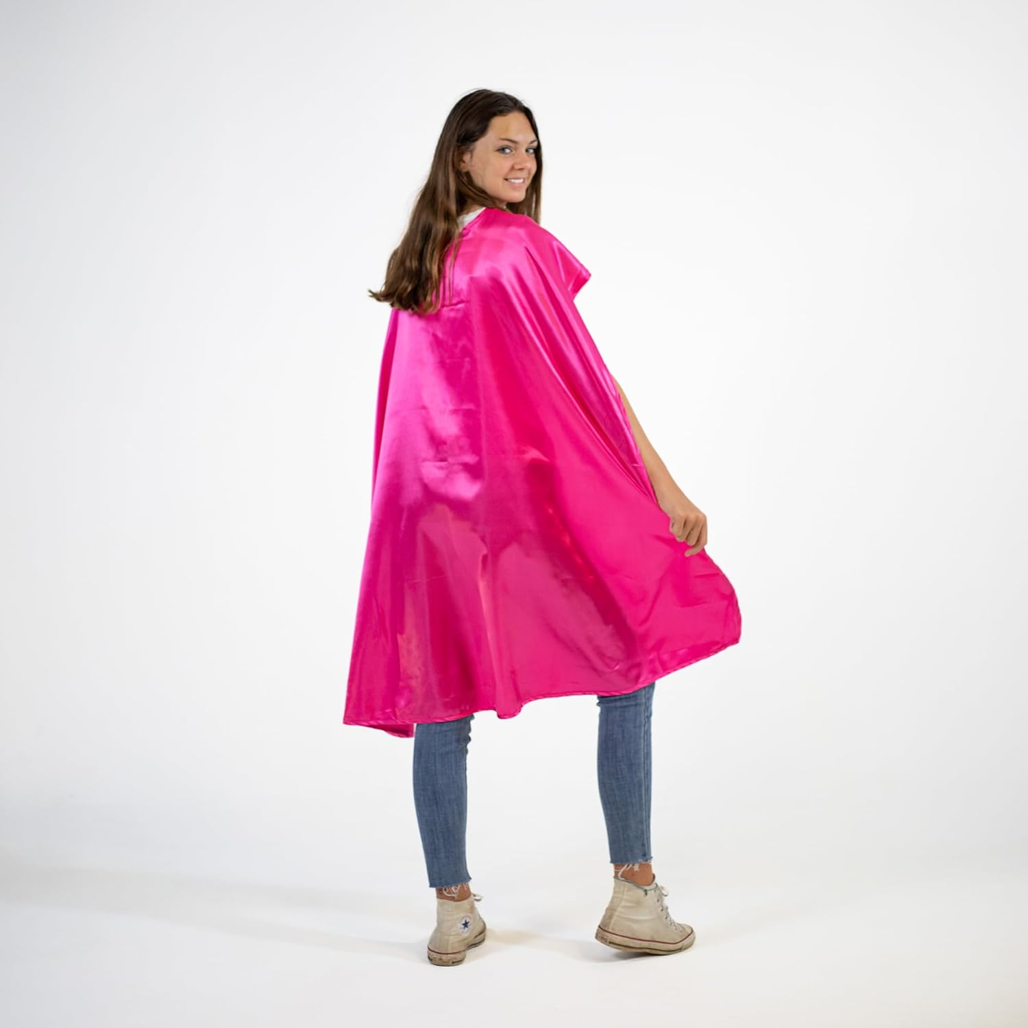 Everfan Women'S Polyester Satin Superhero Cape (38" LX48 W, Magenta) - Purple image number 4