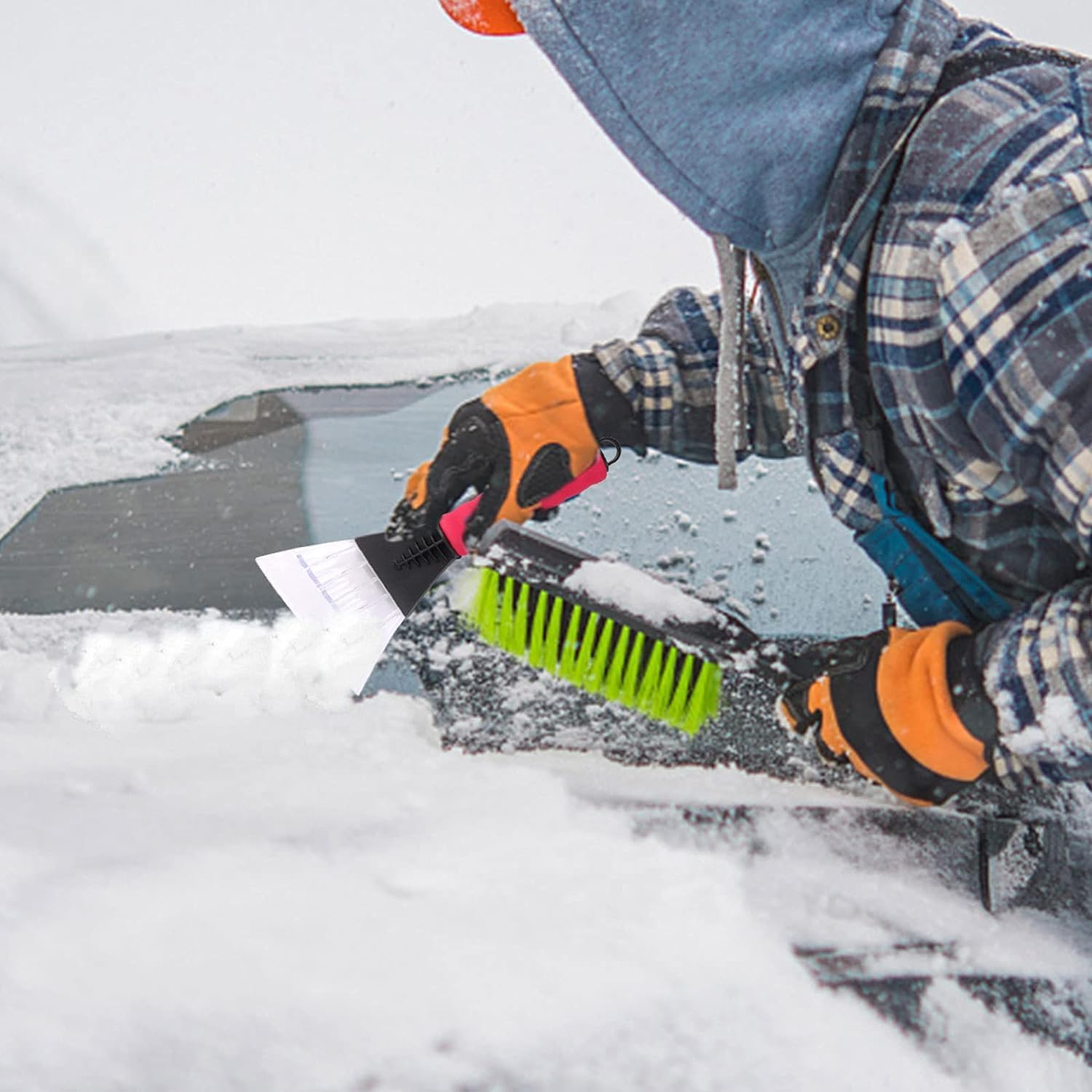 Ice Scraper 2 Pieces Ice Scraper for Cars Winter Care Windscreen Ice Scraper with Soft Grip No Scratches Windscreen Scraper Snow Removal Frost Scraper Non-Slip Comfort Foam Grip for Car Snow Shovelf image number 3