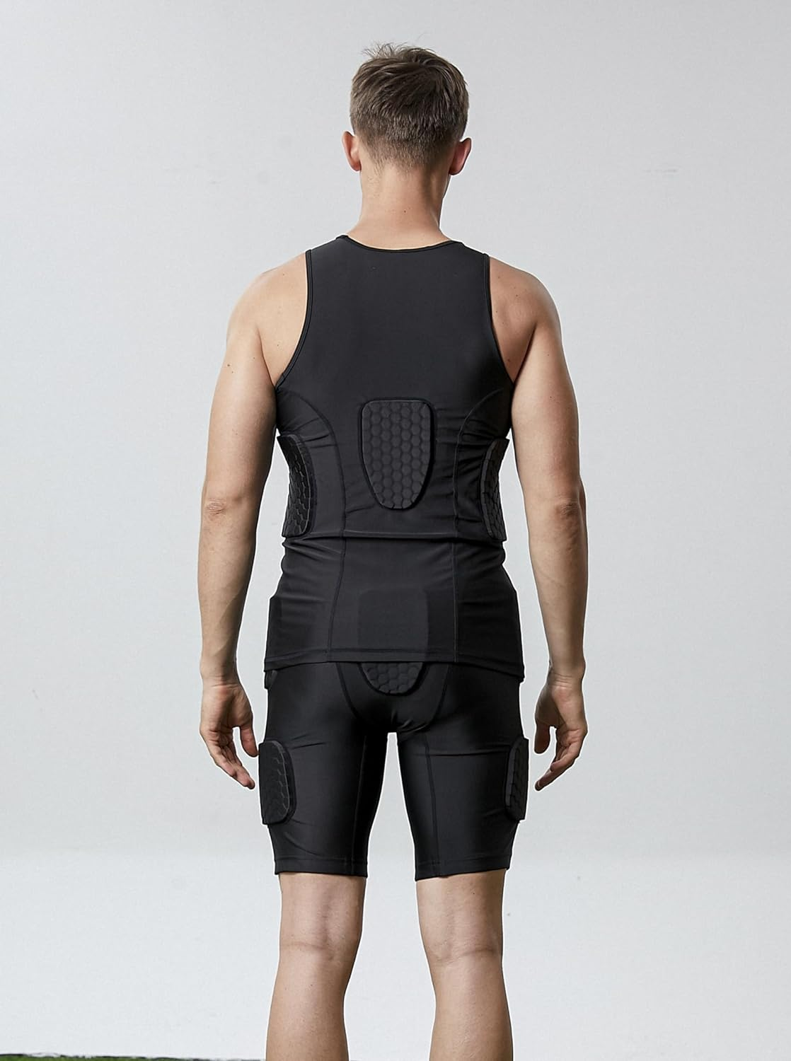 Men&rsquo;S Padded Shorts Compression Short Hip Protective Underwear for Football Soccer Basketball Baseball Hockey Rugby Paintball Snowboard Skate Lacrosse image number 2