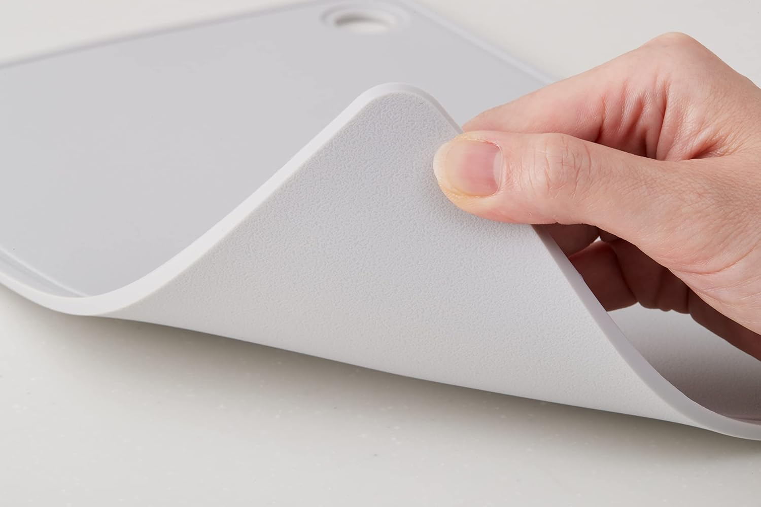 Earl SM-802 Silicone Cutting Board, Lightweight and Small, Floating Storage, S, Light Gray image number 4