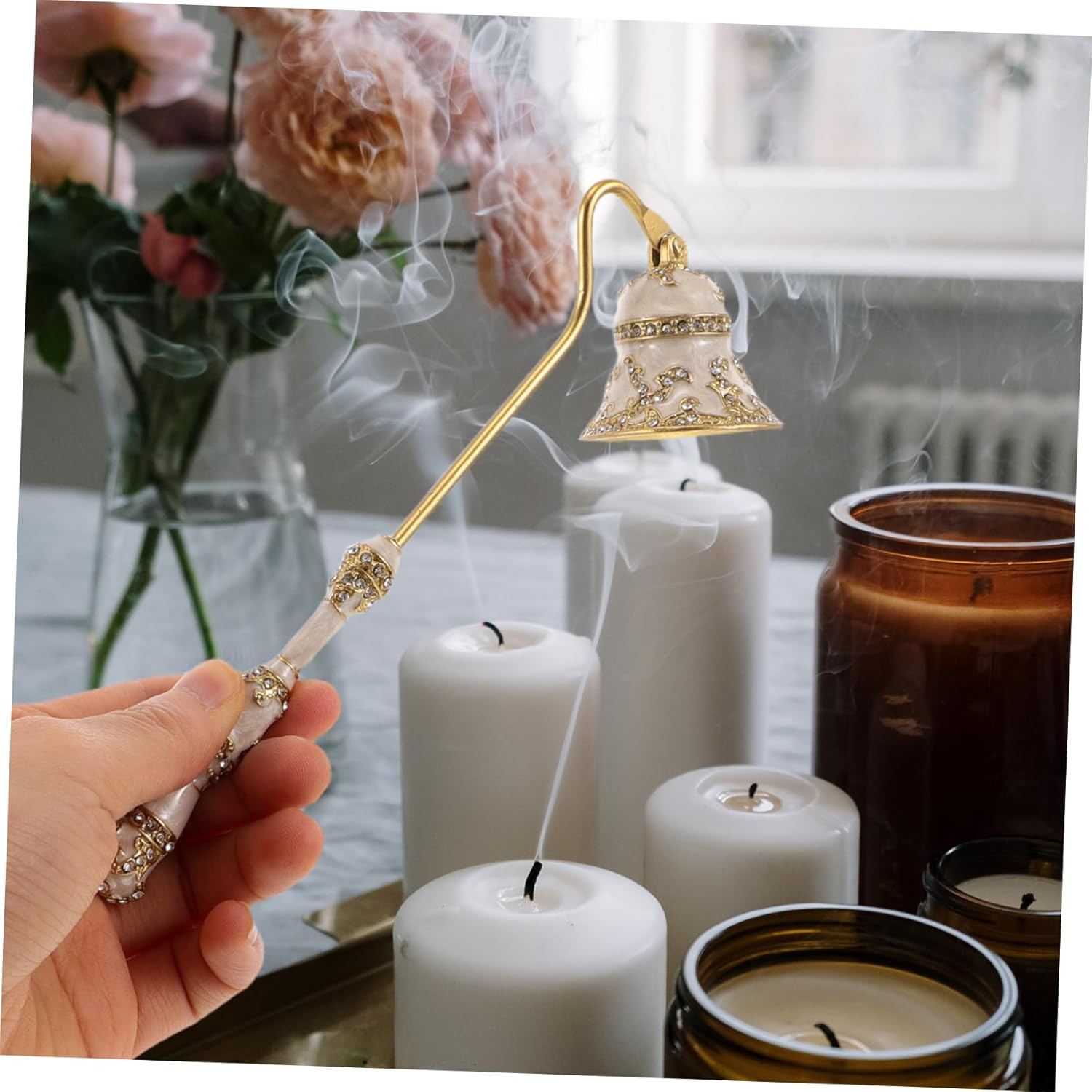 PLAFOPE Vintage Metal Candle Snuffer Decorative Wick Extinguisher for Candles Light Long Handle Flame Extinguisher Tool image number 3