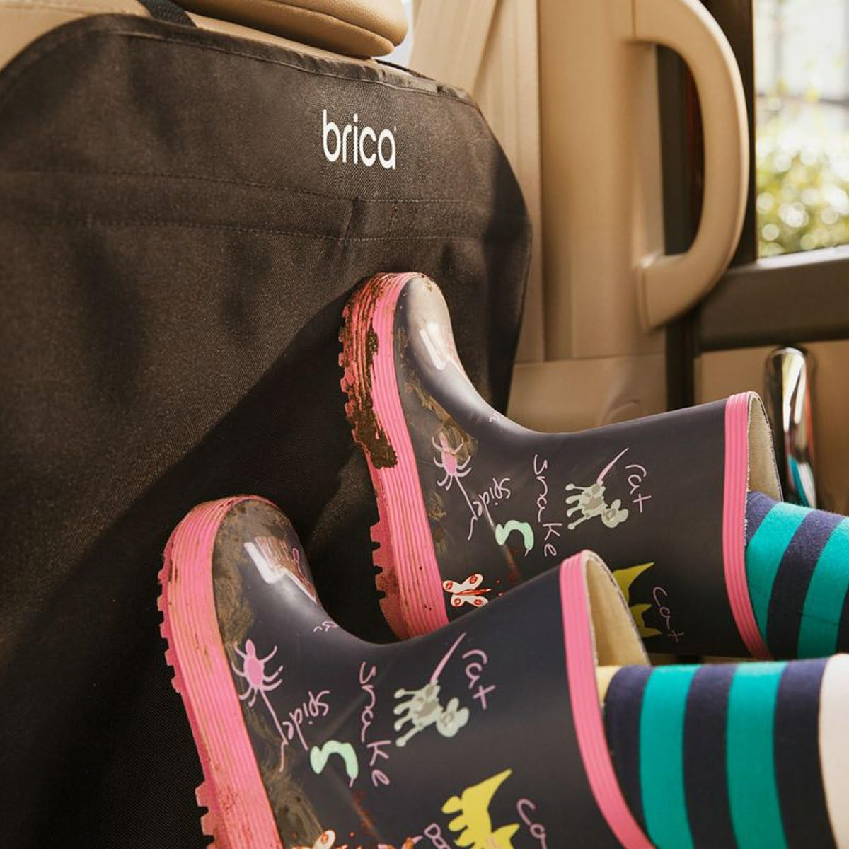 Munchkin Brica by Deluxe Extra Large Car Seat Kick Mats, Protects against Scuffs, Moisture and Dirt, Black, Pack of 2 image number 4