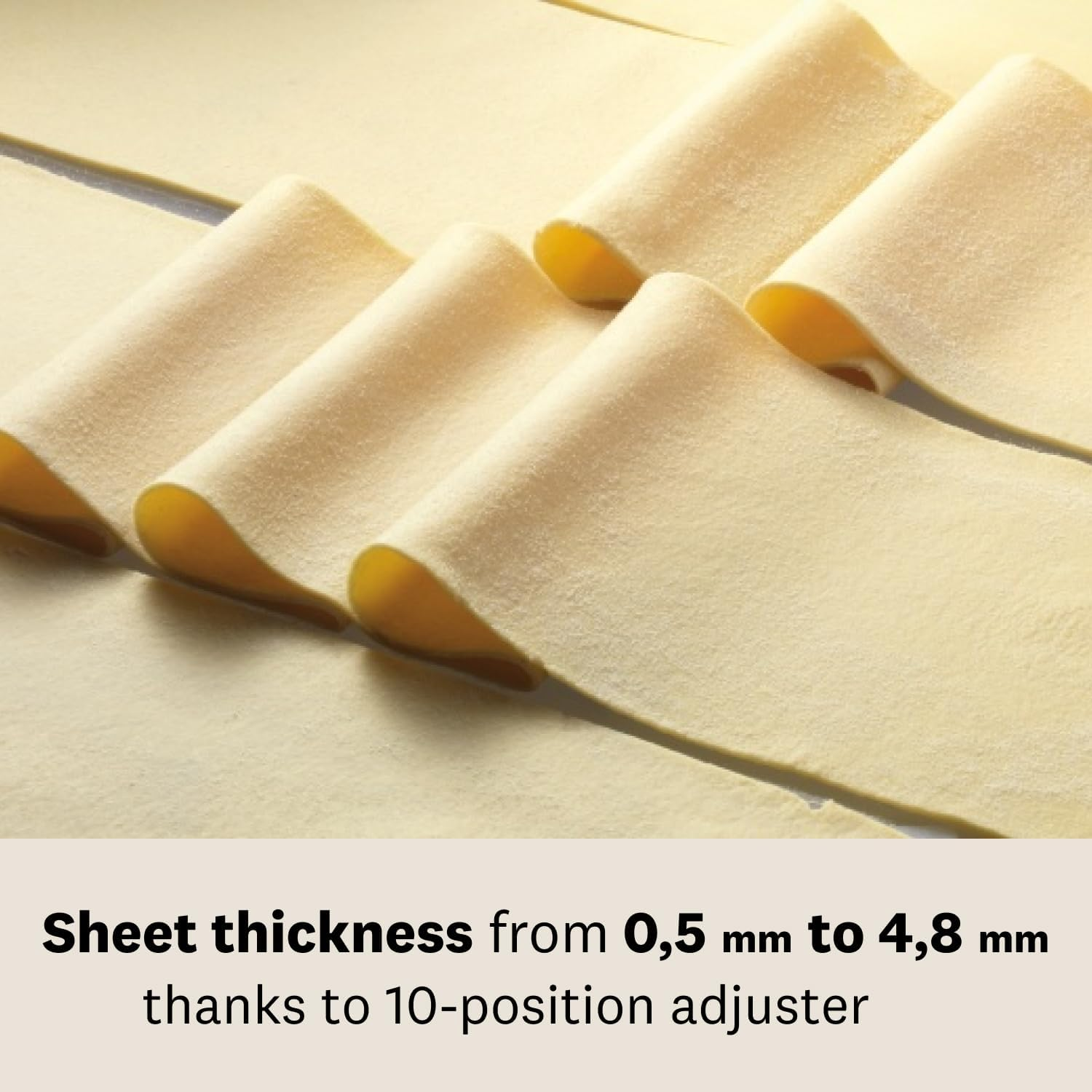 Marcato Atlas 180 Pasta, Made in Italy, Stainless Steel, 180-Millimeters Wide, Includes Machine with Cutter, Hand Crank, and Instructions image number 3