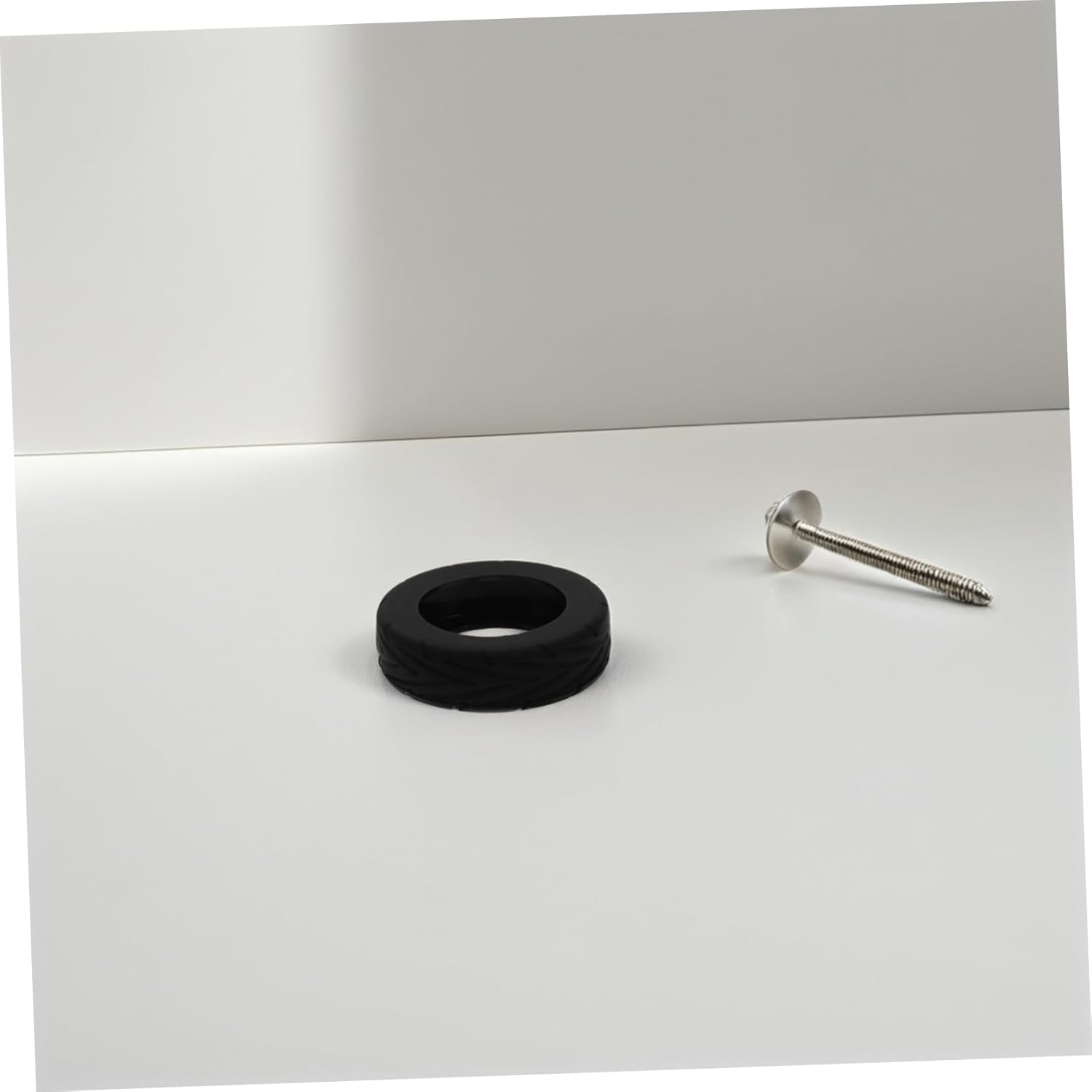 Holibanna 16Pcs Silicone Luggage Wheel Covers Noise Reducing Shock Absorption Protectors for Spinner Suitcase Wheels Travel Soft Nonslip Casters Replacement Guards image number 4