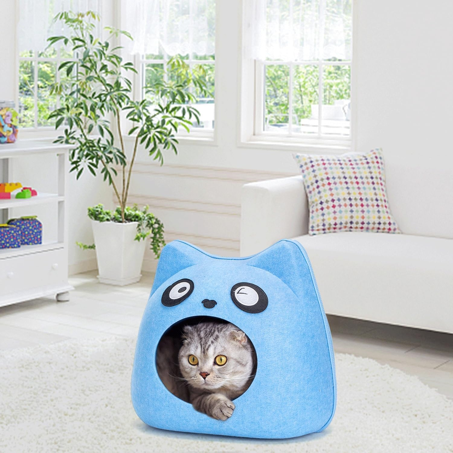 Panda Cat House, Cosy Design, Easy Cleaning, Sturdy Structure, Ideal for Resting and Playing Pets