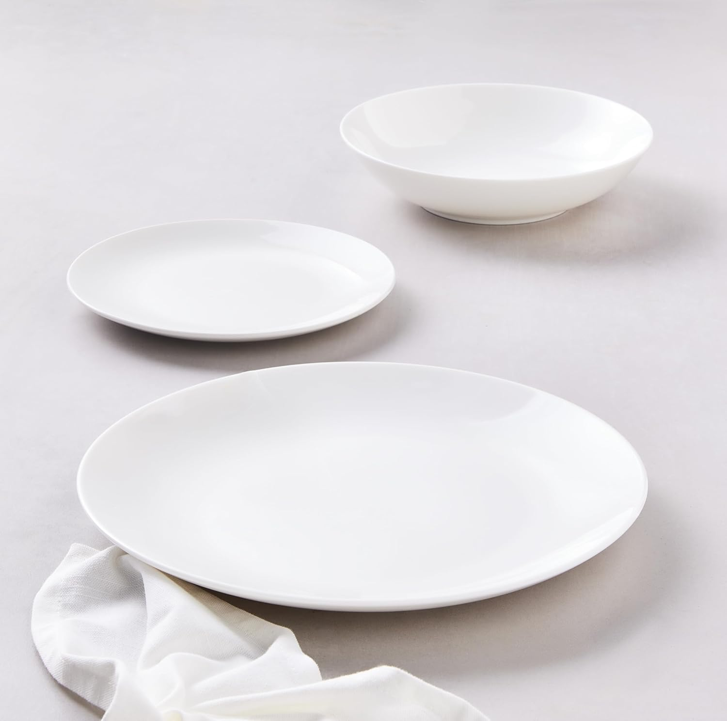 Maxwell & Williams White Basics Tribeca Coupe Dinner Set Gift Boxed (Set of 12) image number 1