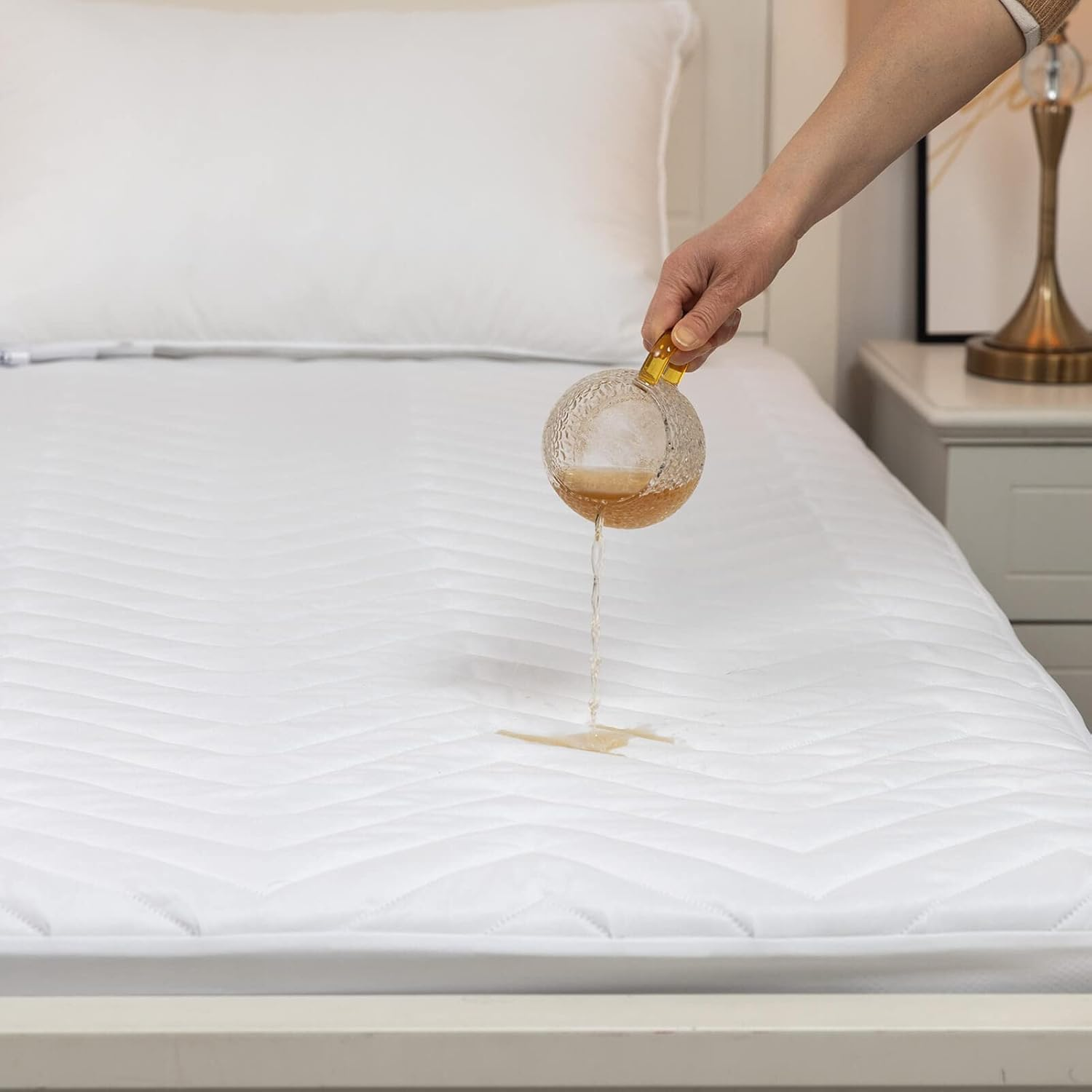 Quilted Waterproof RV Short Queen Mattress Protector Pad for 60 X 75 Bed Fitted Sheet Style Deep Pocket Matress Cover RV Queen image number 5