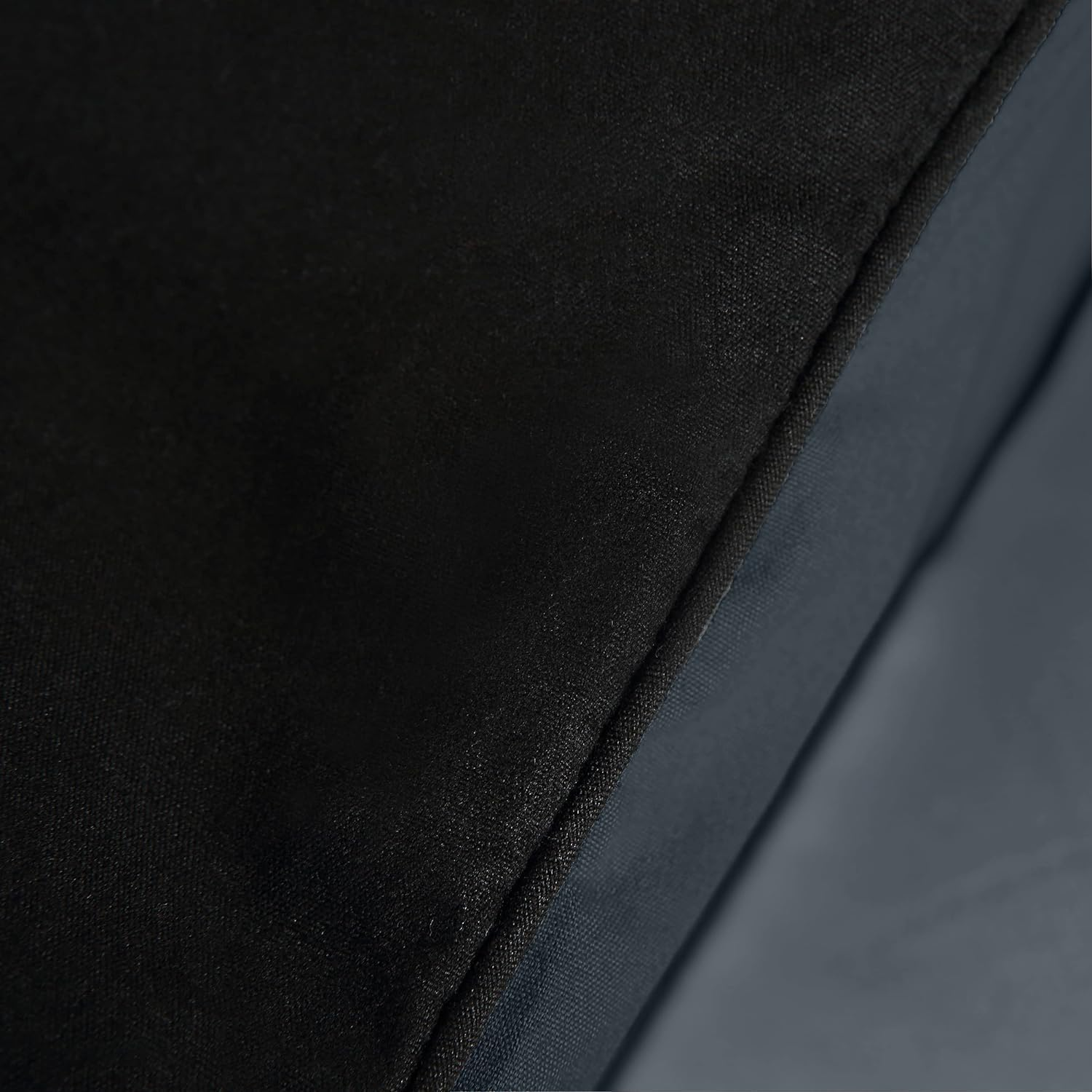 NY Threads Lightweight Double Duvet, 200 GSM All Season Soft Comforter, Box Stitched Microfiber Quilt (Black/Grey, Double - 200X200 Cm) image number 3