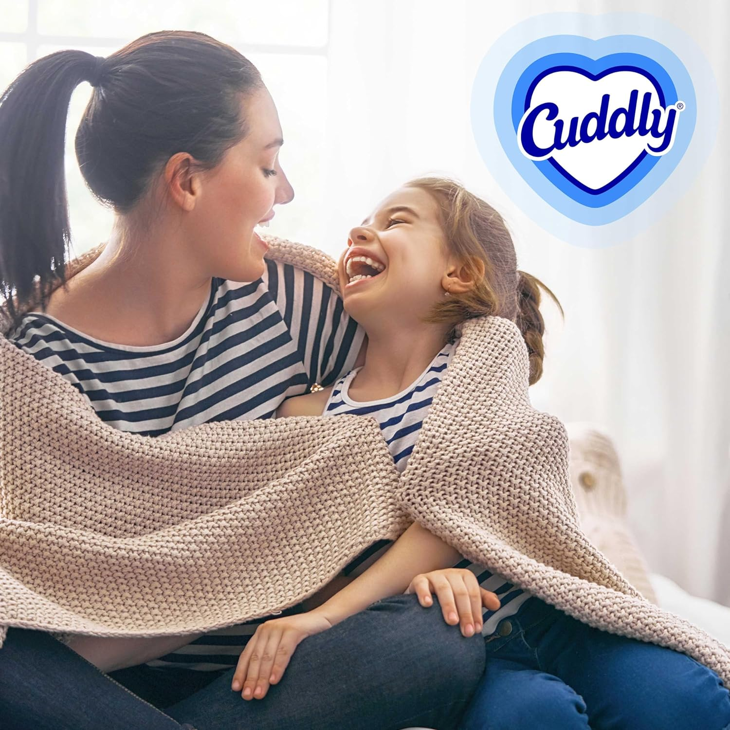 Cuddly Concentrate Liquid Fabric Softener Conditioner, 900Ml, 45 Washes, Japanese Cherry Blossom, Long Lasting Fragrance image number 6