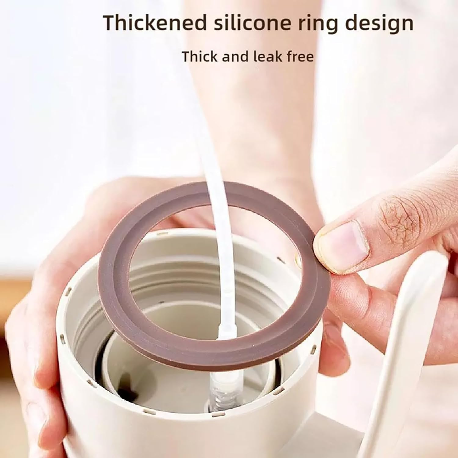 Aofly Oil Spray Bottle, 2 in 1 Olive Oil Dispenser, 20Oz/600Ml Glass Oil Bottle, Kitchen Tools & Gadgets for Air Fryer, Salad, Frying, BBQ (Yellow) image number 1