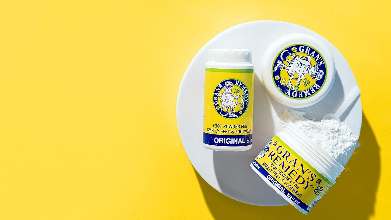 Gran'S Remedy Natural Shoe Deodorizer and Foot Odor Eliminator Powder for Men, Women, and Kids, Absorb Sweat and Moisture, Neutralize Smelly Odors, Original image number 1