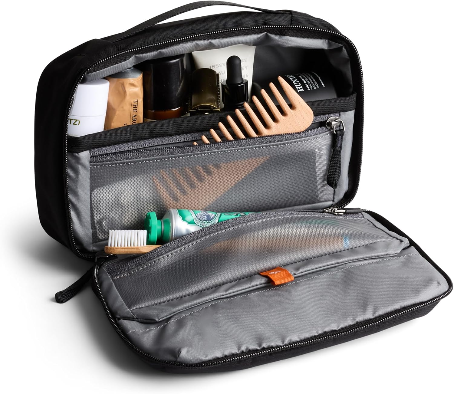 Bellroy Hanging Toiletry Kit (Hanging 3 Liter Toiletry Bag for Men and Women, and Designed for Travel) - Black image number 5