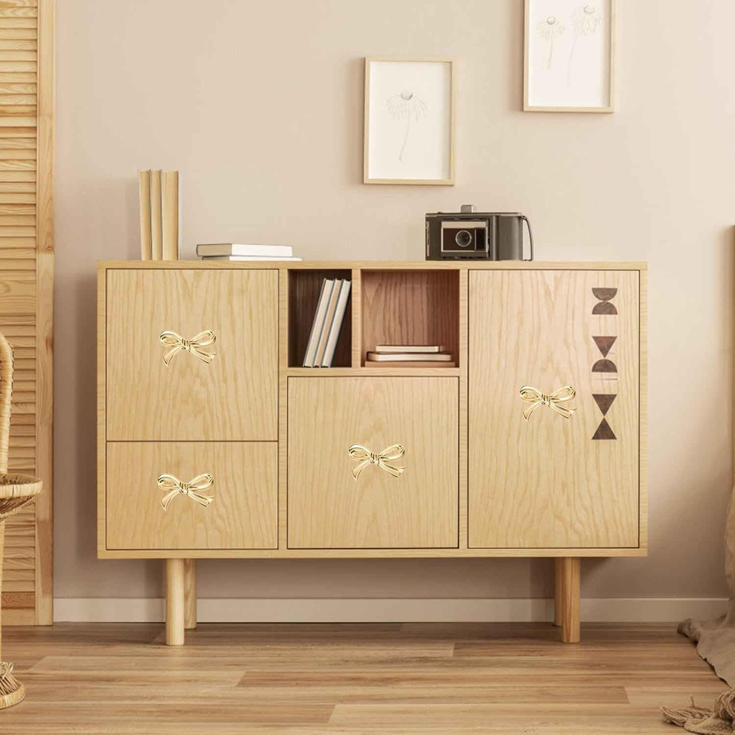 2Pcs Bow Dresser Knobs, Gold Dresser Knobs Gold Bow Knobs Vintage Dresser Knobs Gold Drawer Knobs Cupboard Pull Handles Decorative Bow Knobs for Cabinet Cupboard Wardrobe image number 6