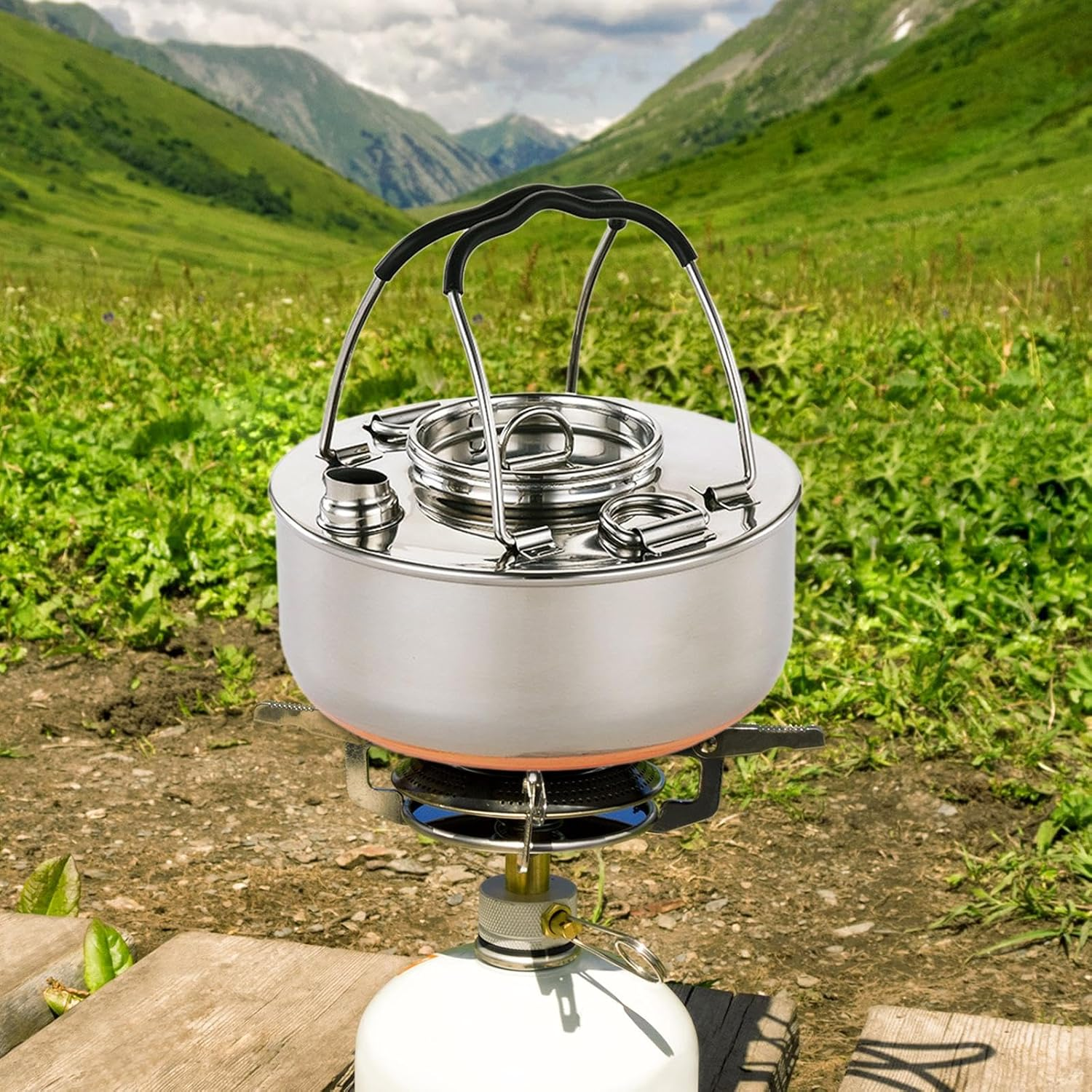 Camping Kettle Water Kettle Outdoor Campfire Coffee Tea Pot Teapot Camping Tea Kettle for Camp Barbecue Yard Picnics Hiking, 1.5L image number 4