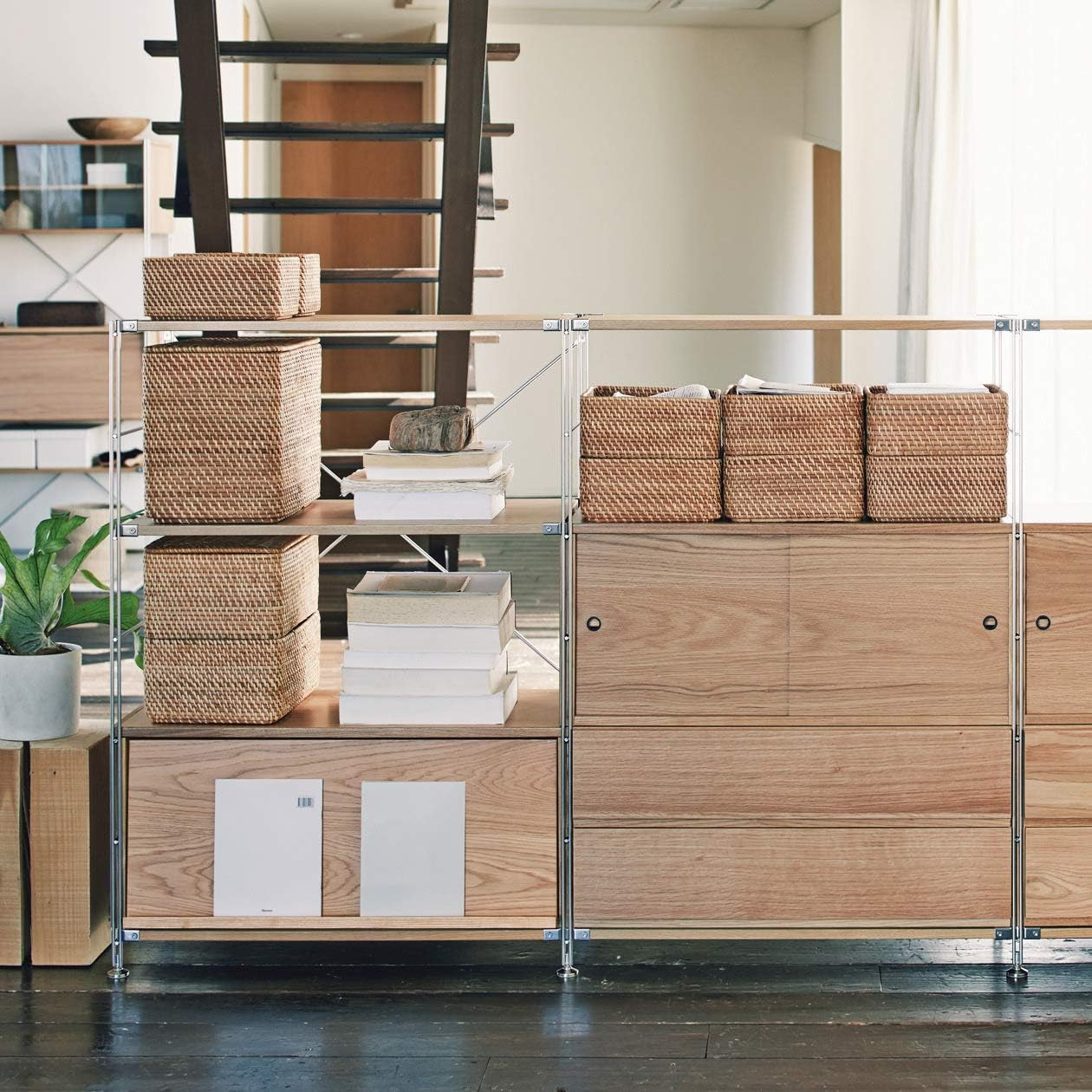 MUJI 47381238 Overlapping Rattan Rectangular Box, Small (V), Approx. Width 10.2 X Depth 7.1 X Height 4.7 Inches (26 X 18 X 12 Cm) image number 1