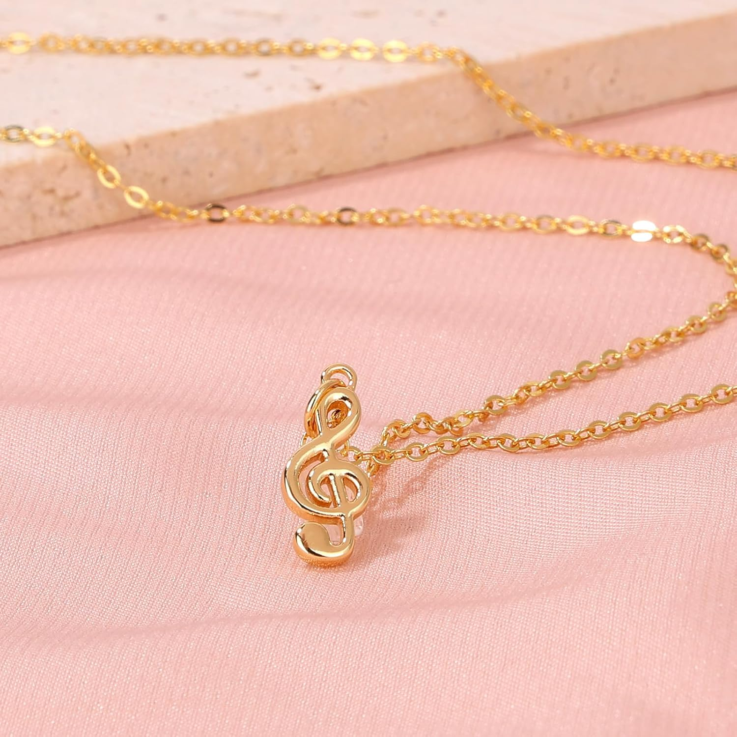 Elegant Music Note Pendant Necklace, Dainty Clavicle Chain with Meaningful Card Musical Jewelry for Women & Music Lovers